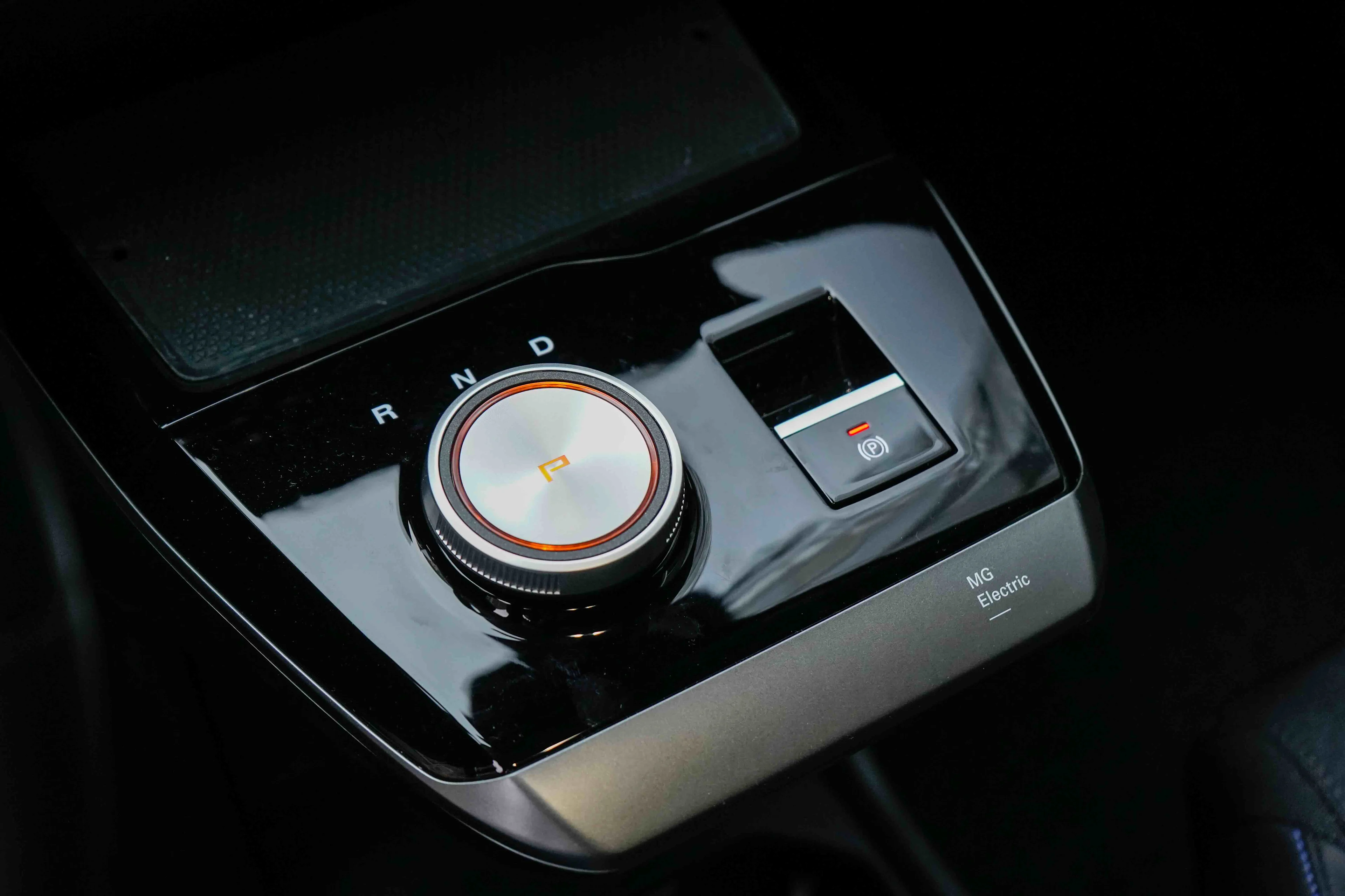 MG4 Extended Range-06