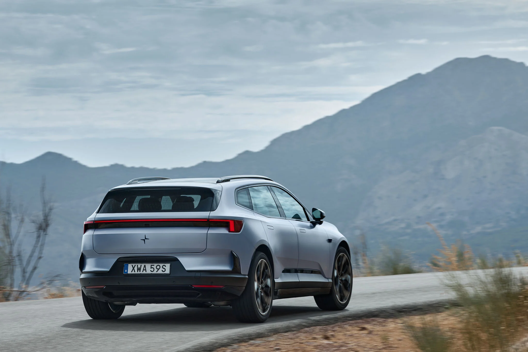 Polestar 4 SUV-19