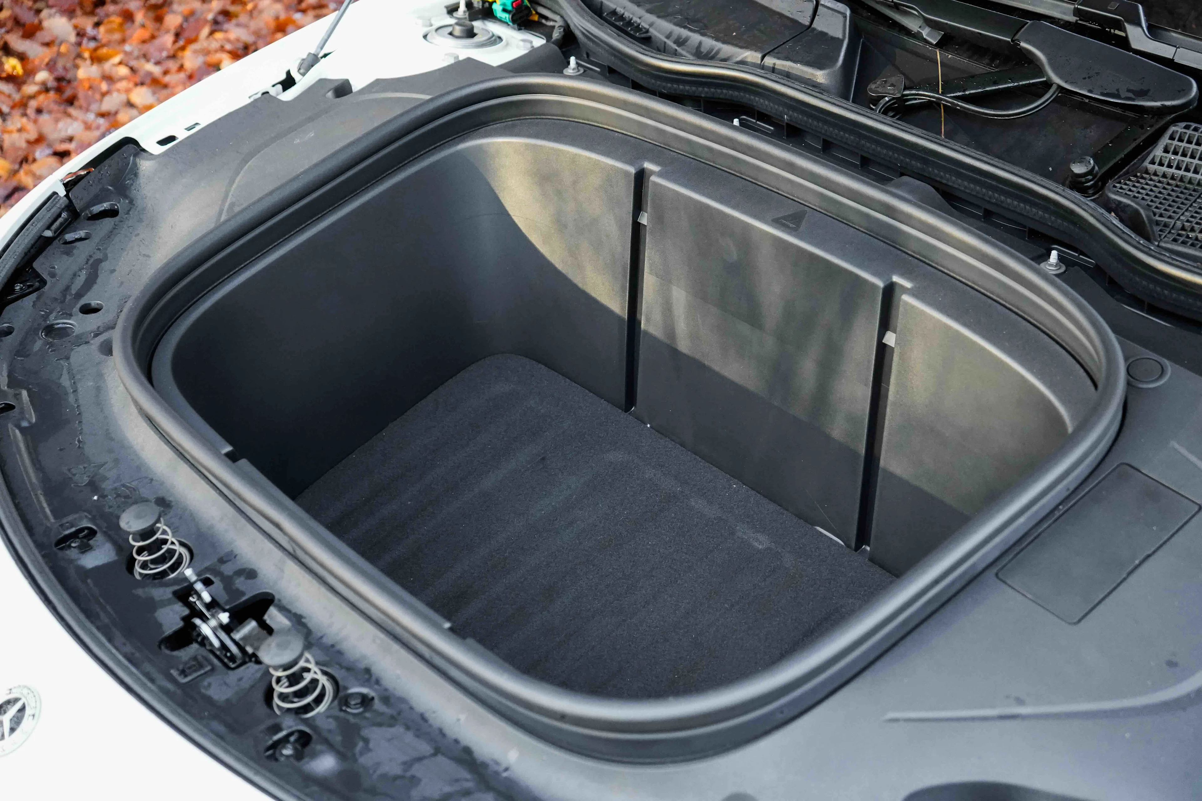 Mercedes-Benz CLA EQ-27