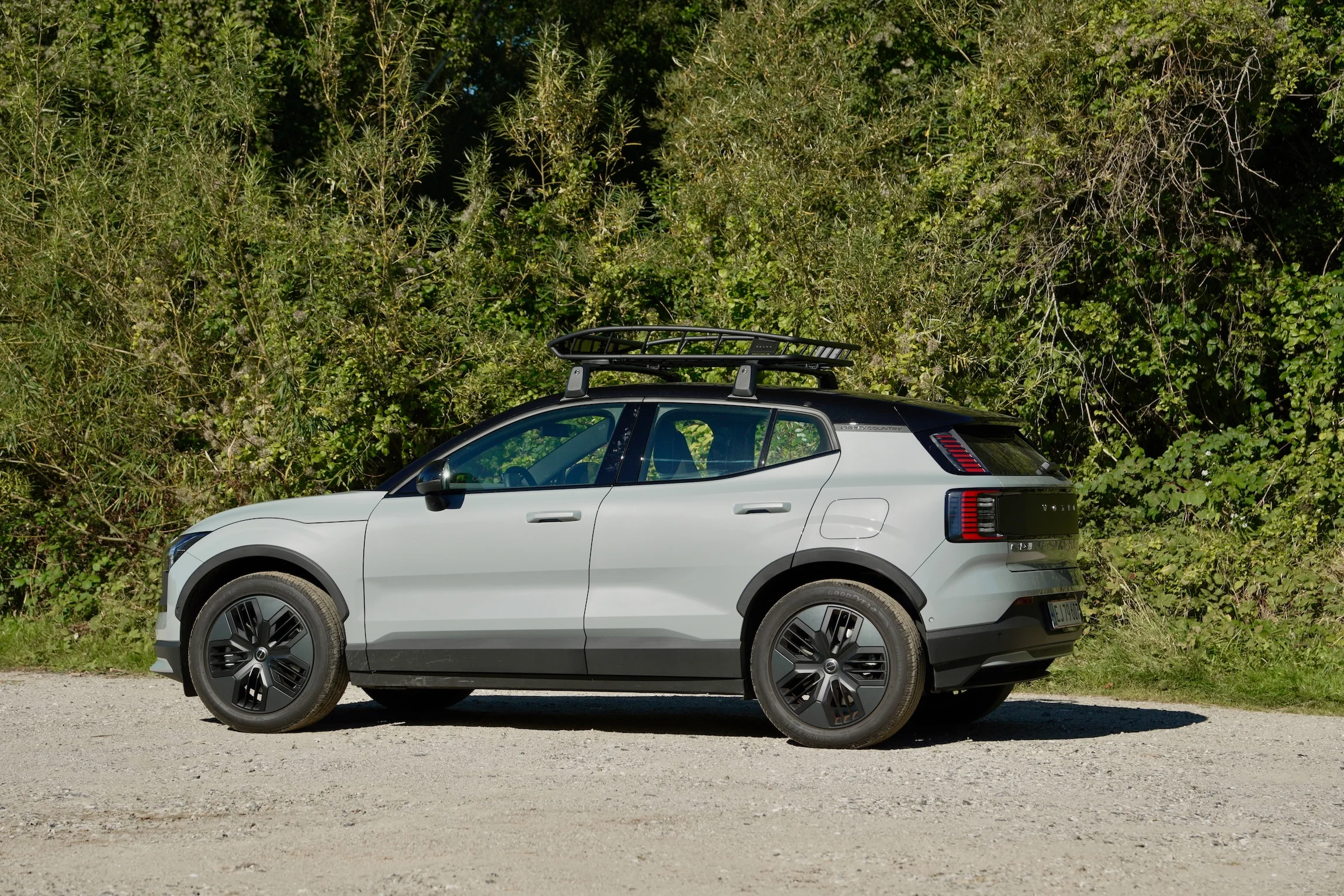 TEST Volvo EX30 CC MBB 4991