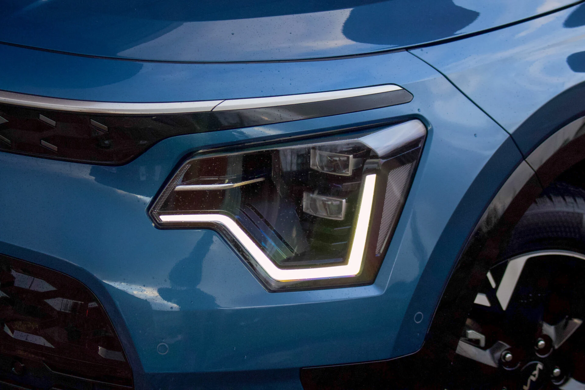 Hyundai Kona vs Kia Niro-06