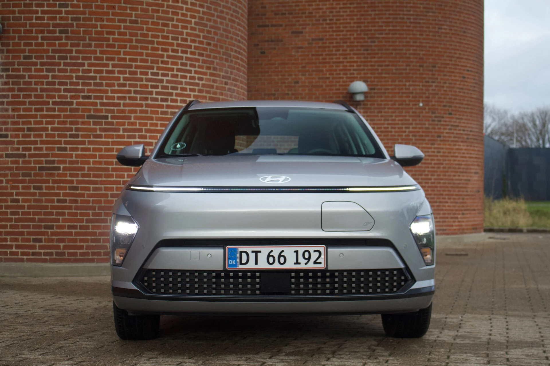 Hyundai Kona vs Kia Niro-11