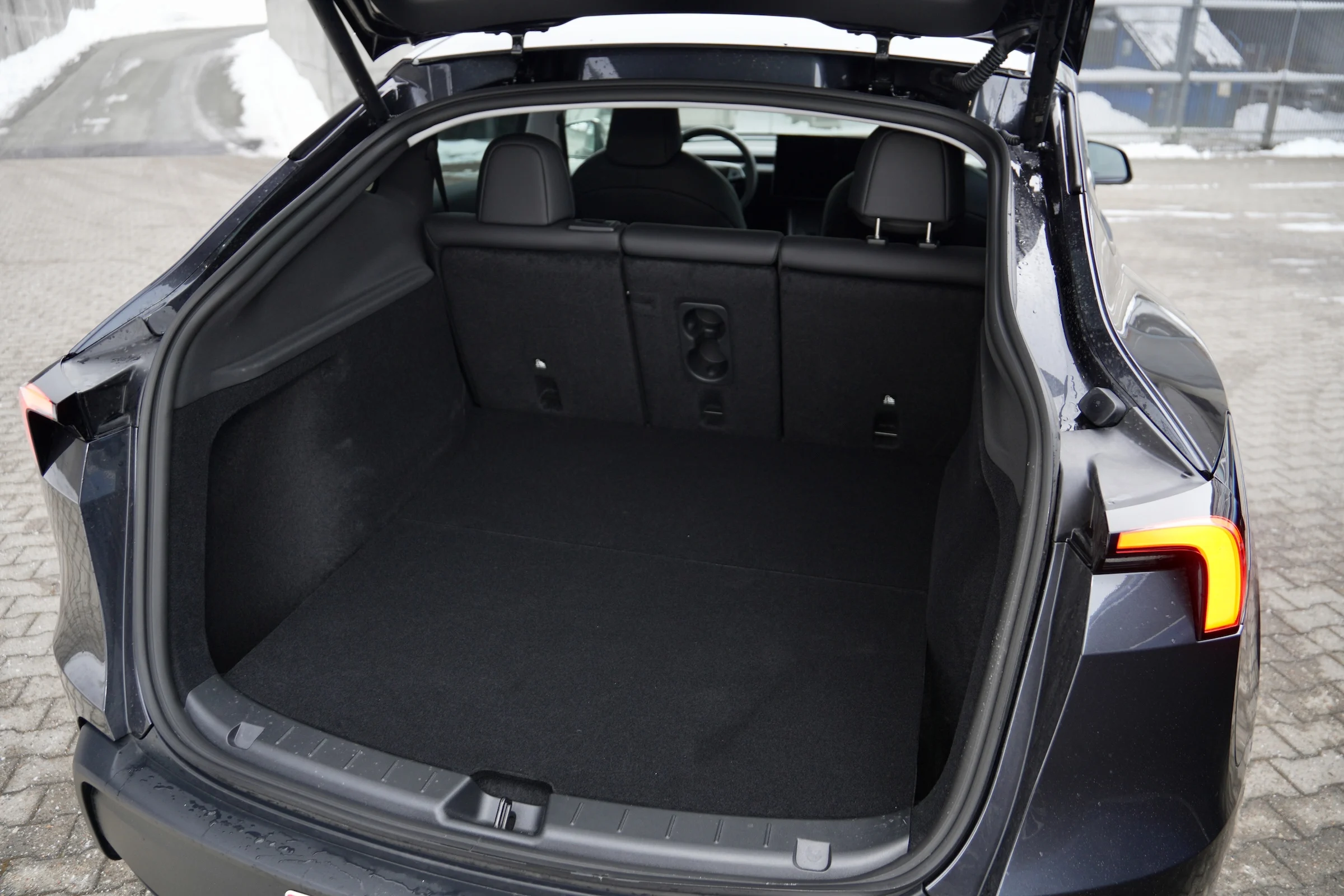 DUEL MGS6 EV vs Tesla Model Y Baghjuls MBB 536