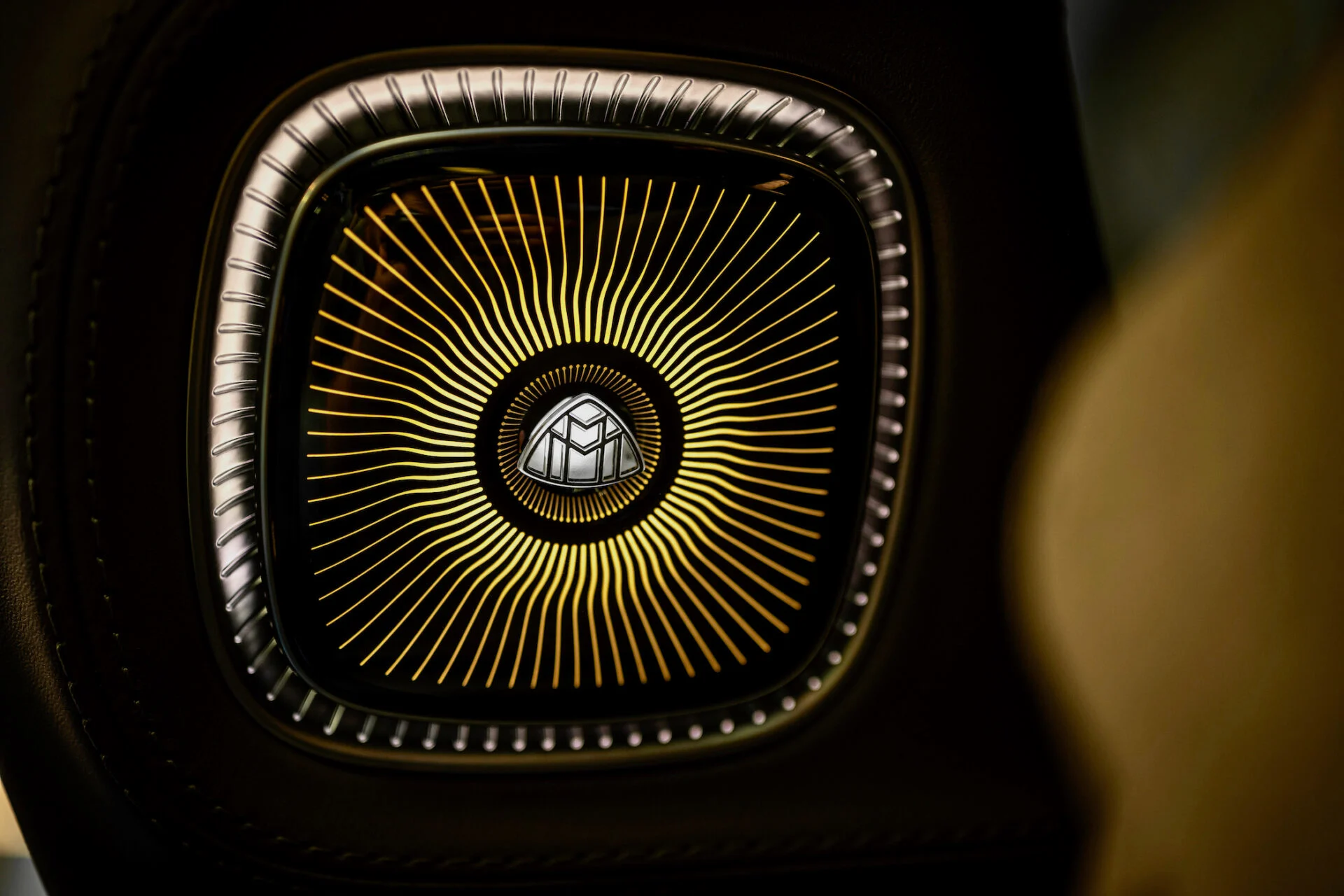 Mercedes EQS SUV Maybach, Lisbon 2023