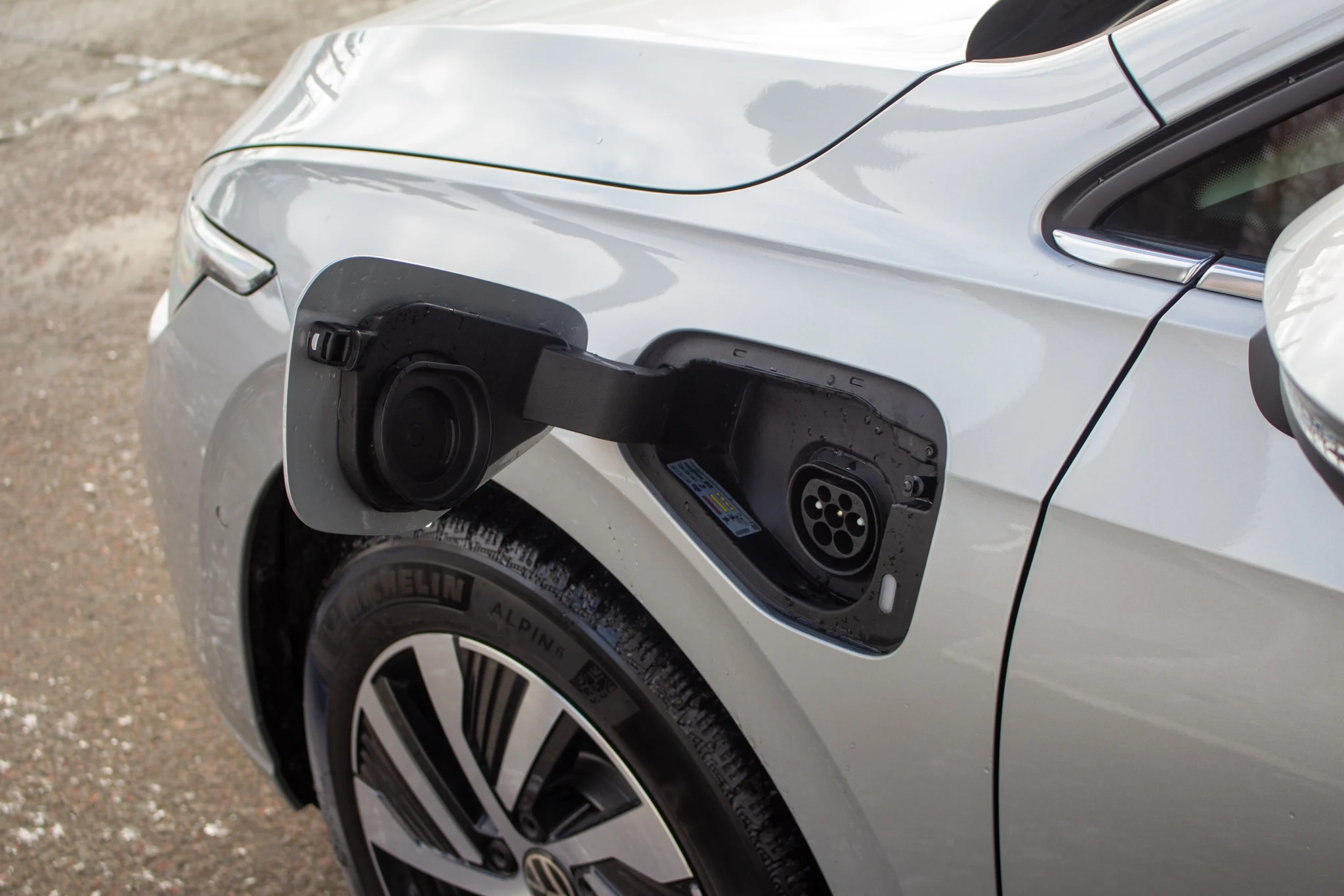 VW Golf 8 eHybrid (16)