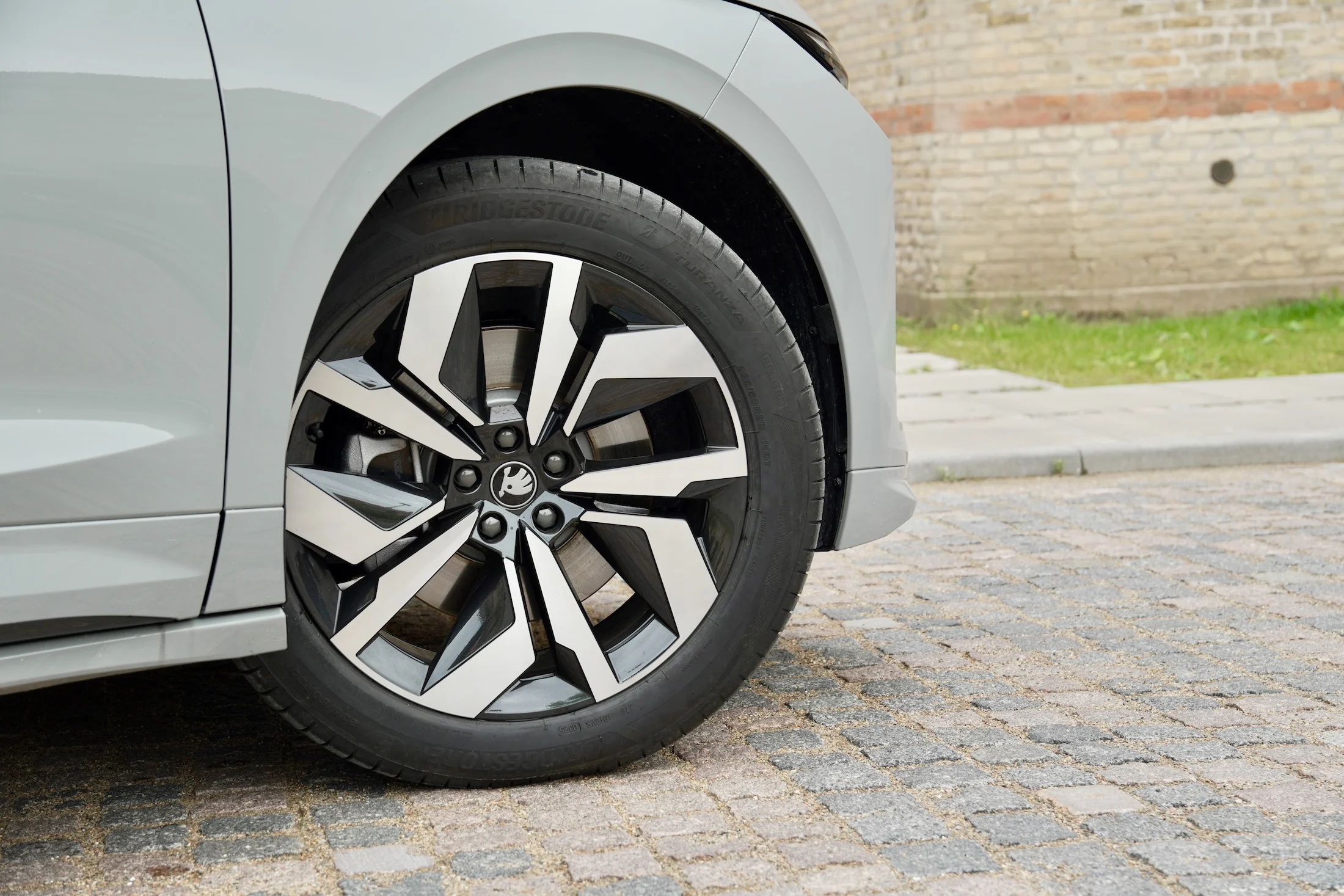 TEST Skoda Enyaq Coupé 85 MBB 299