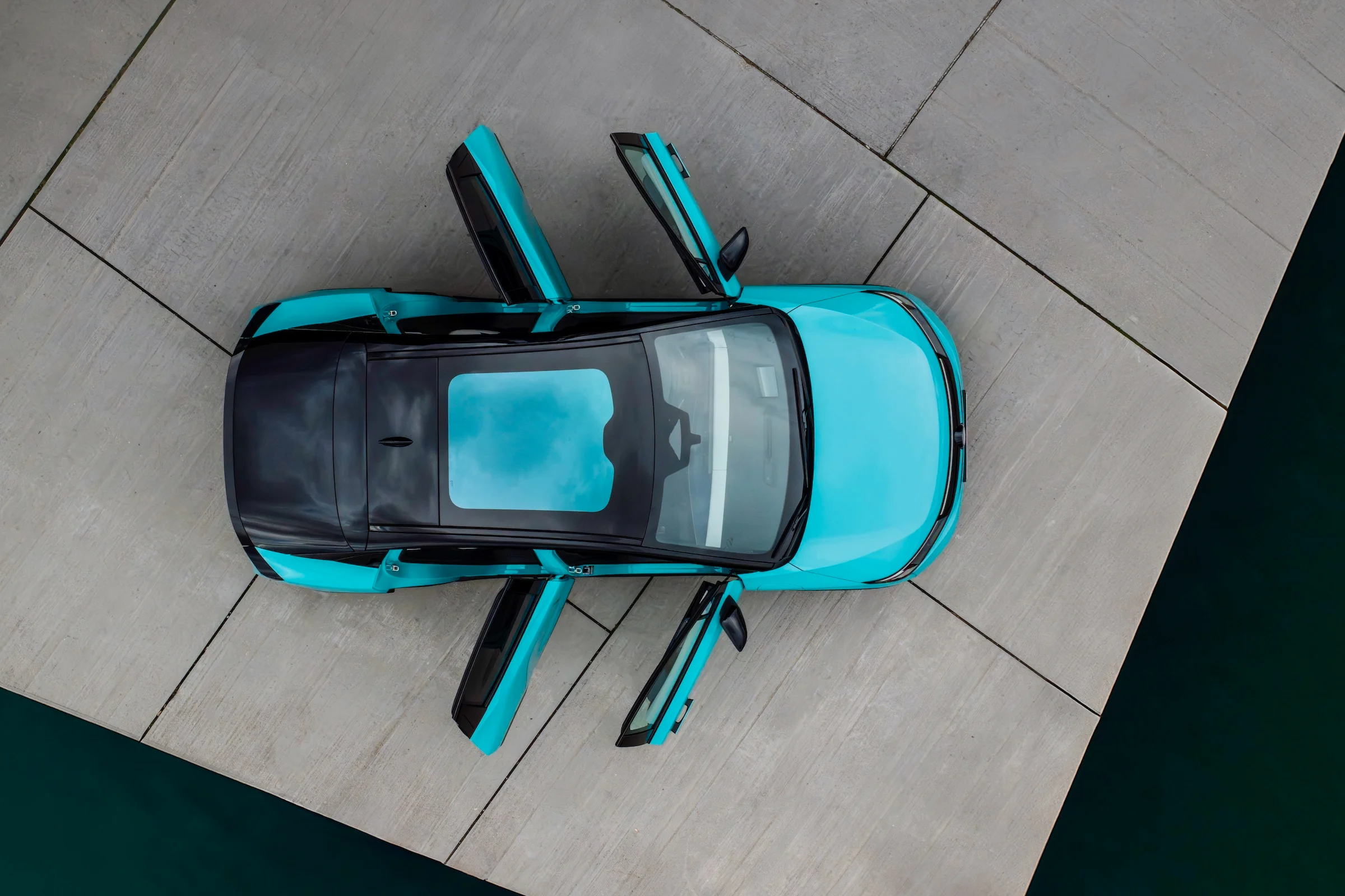 Nissan LEAF092