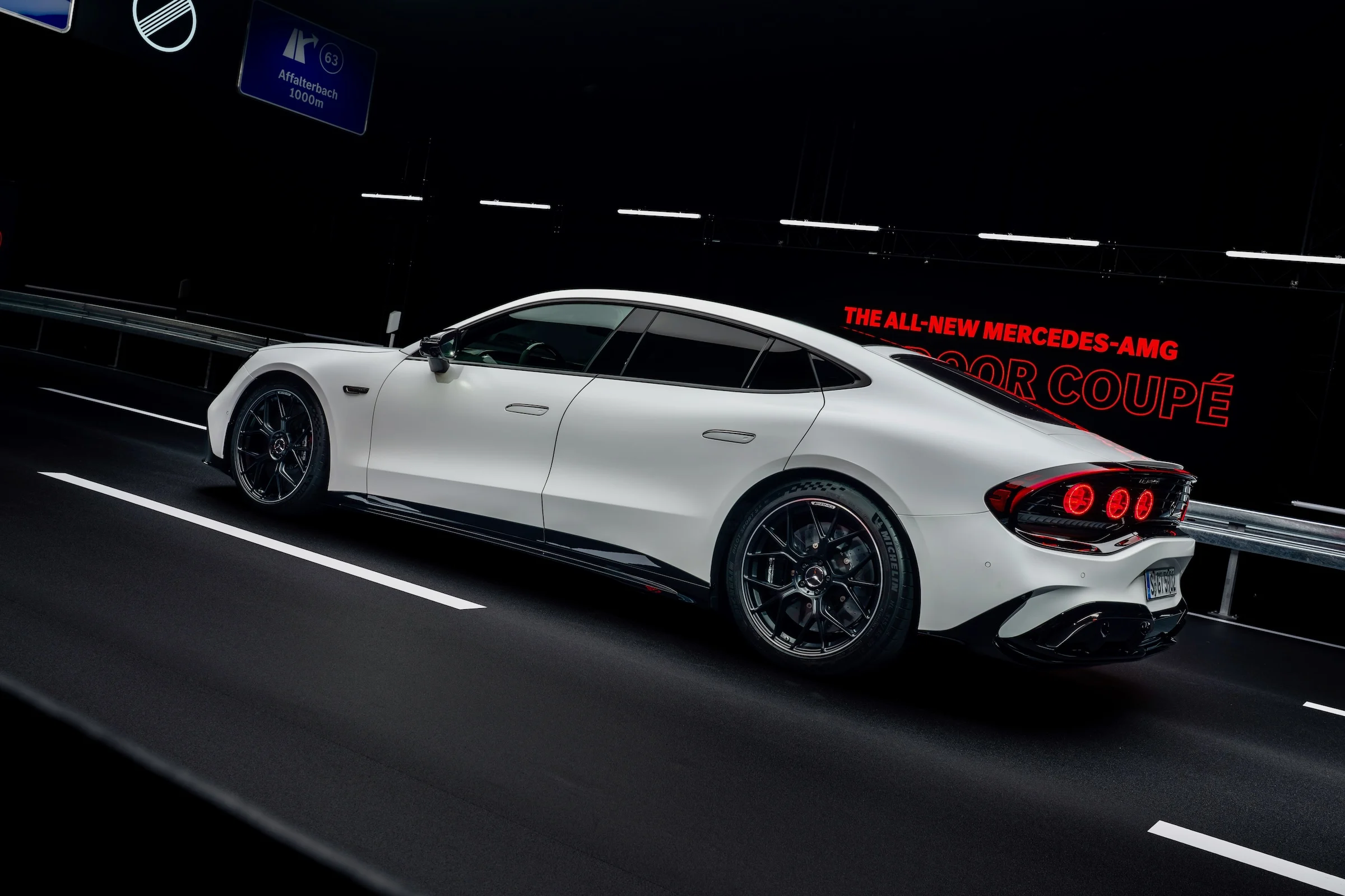 AMG 4 Door GT 005