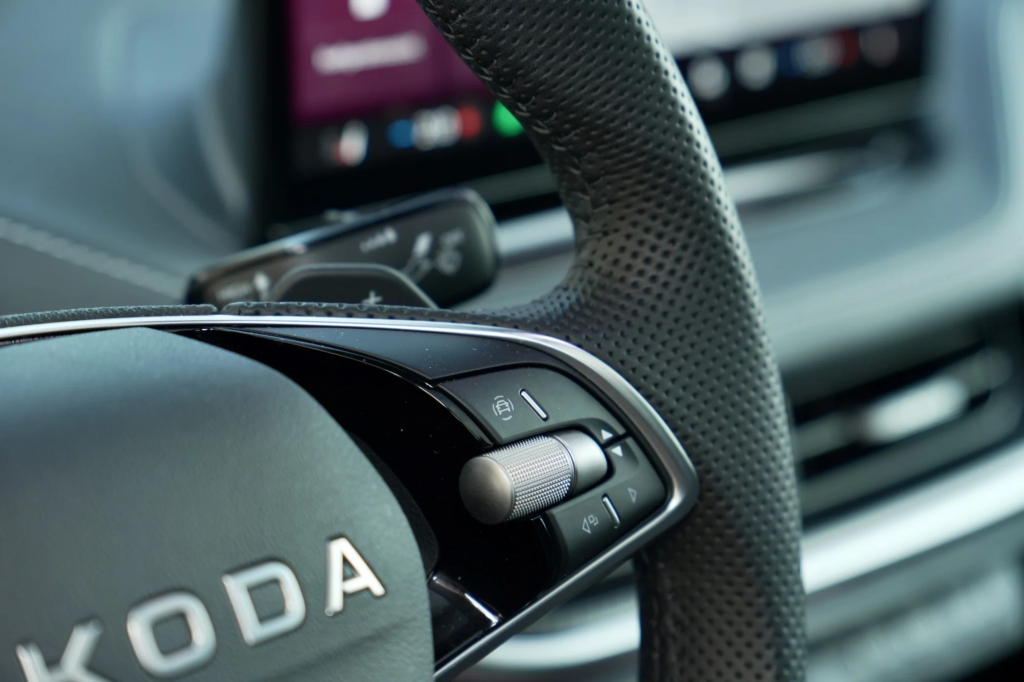 Opel vs Tesla vs Skoda MBB 348