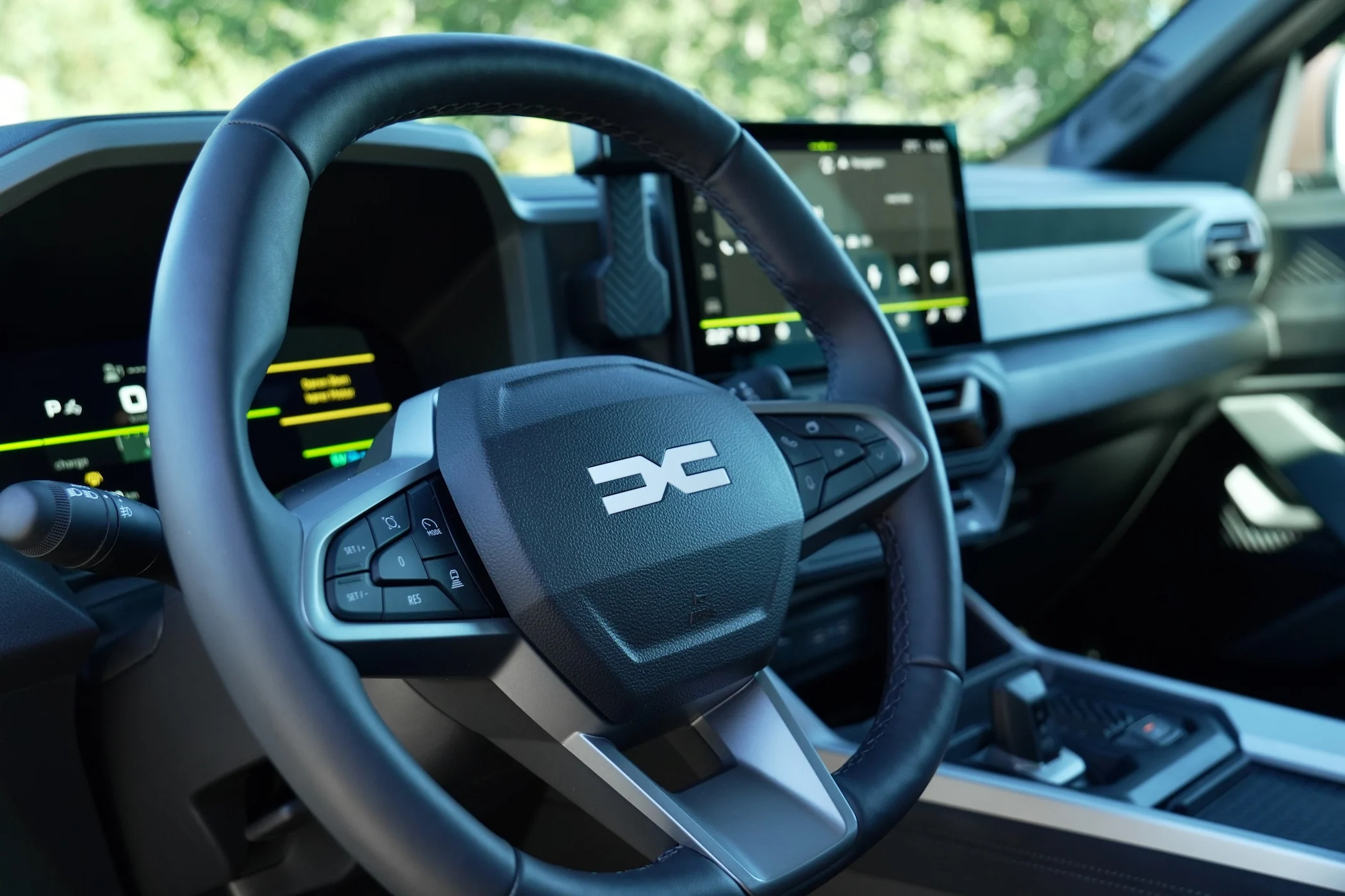 TEST Dacia Bigster Hybrid MBB 03910