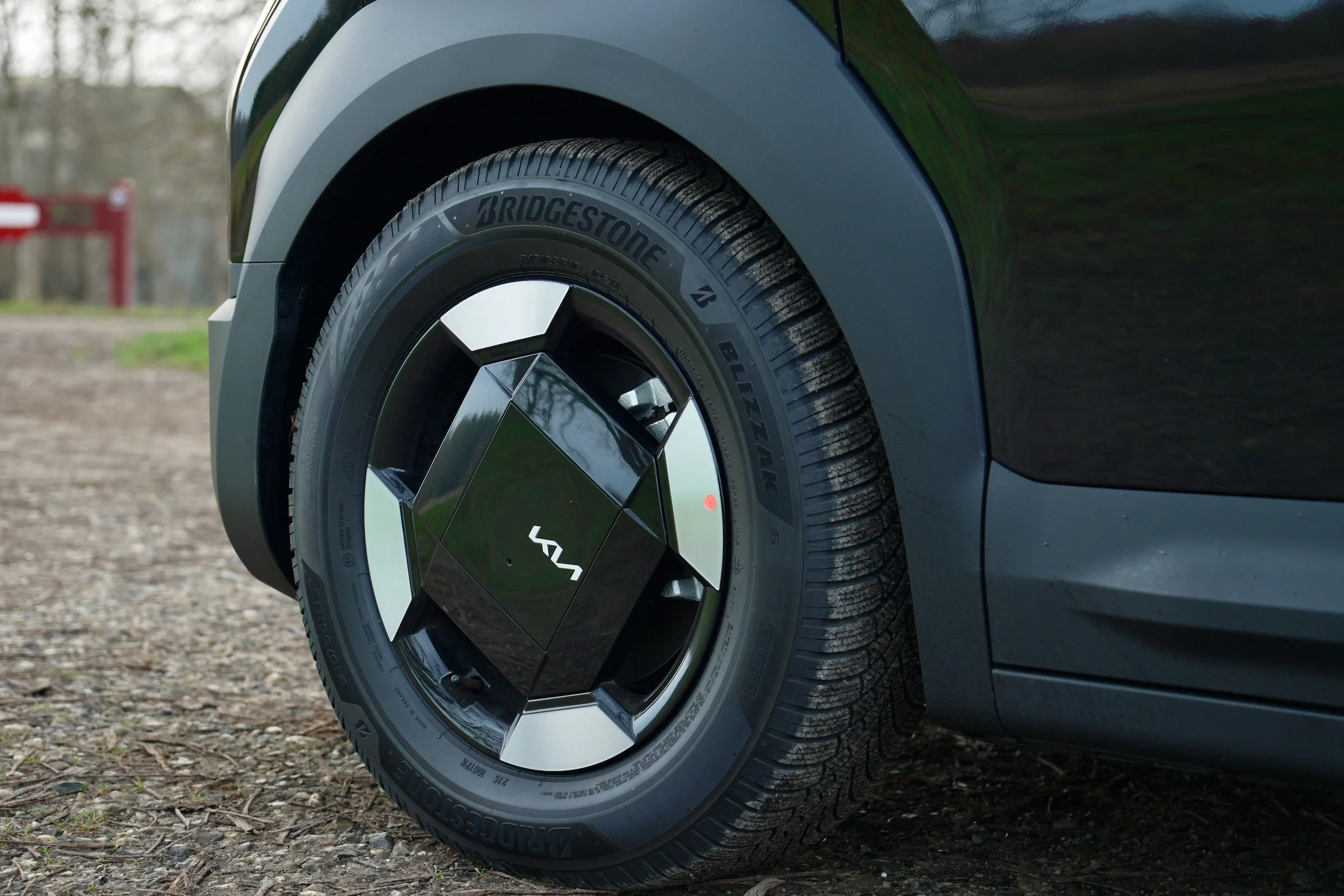 TEST Kia PV5 Passenger LR MBB 042