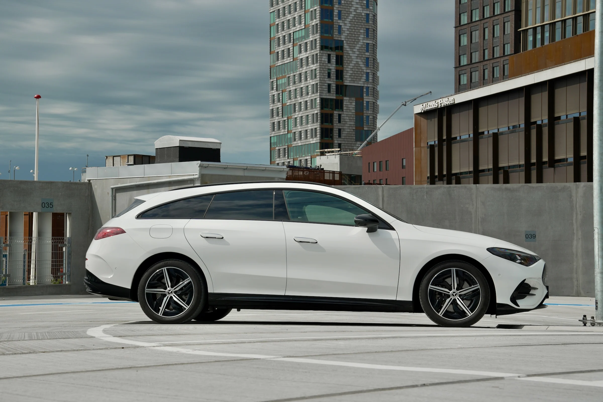 TEST Mercedes-Benz CLA 250+ Shooting Brake MBB 570