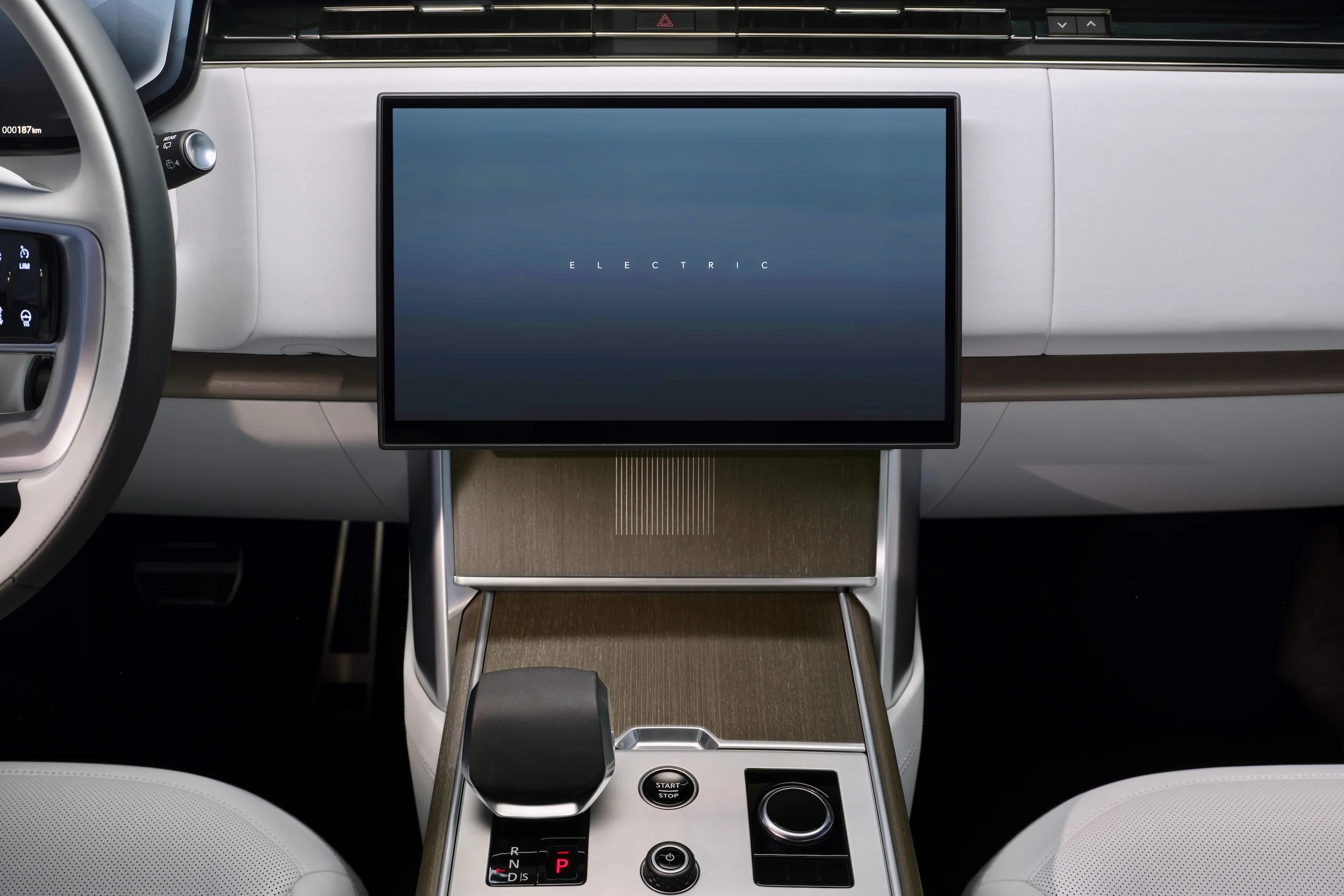 RANGE ROVER ELECTRIC START SCREEN 02 09 26 1