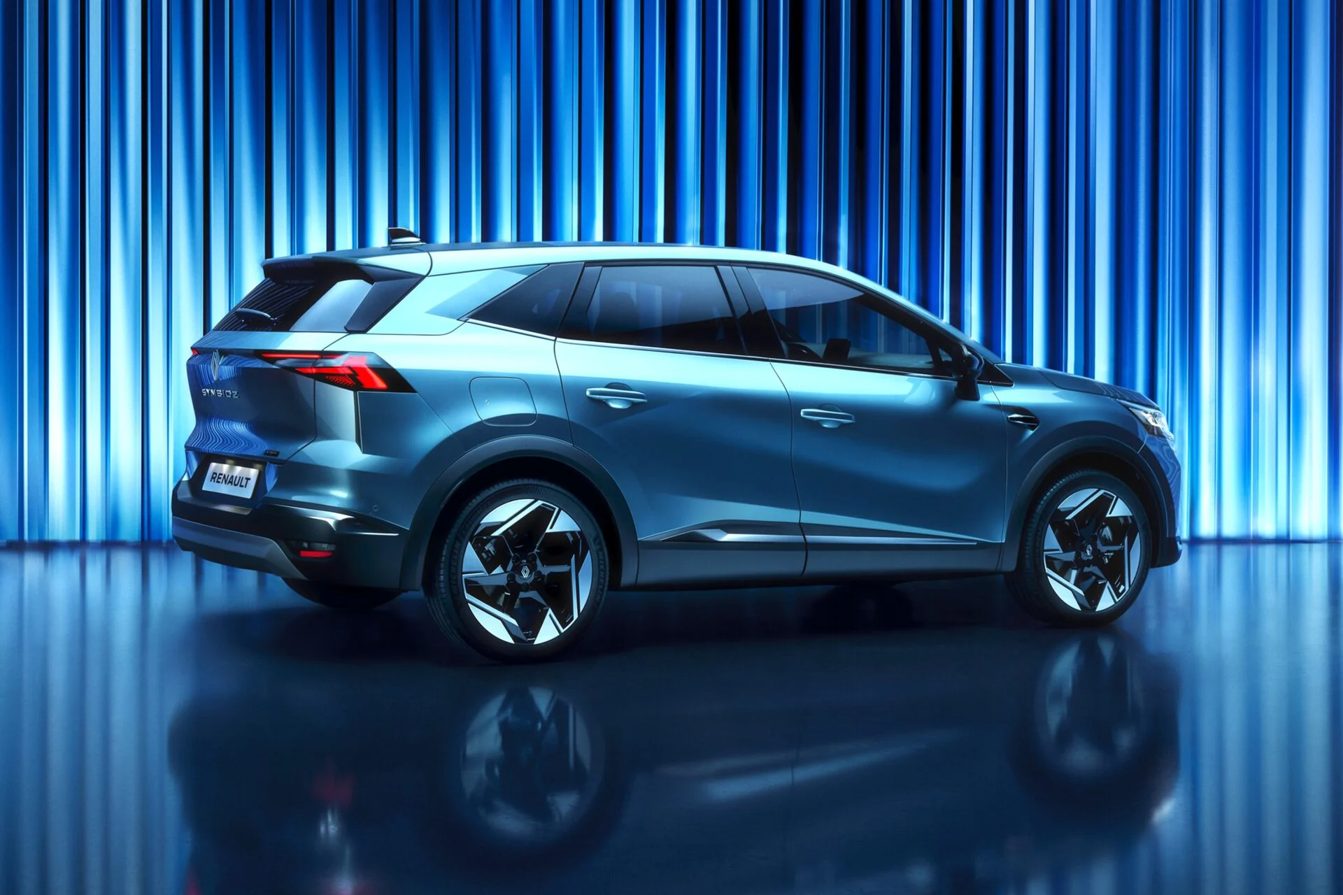 Renault Symbioz E-Tech full hybrid Iconic Mercury Blue