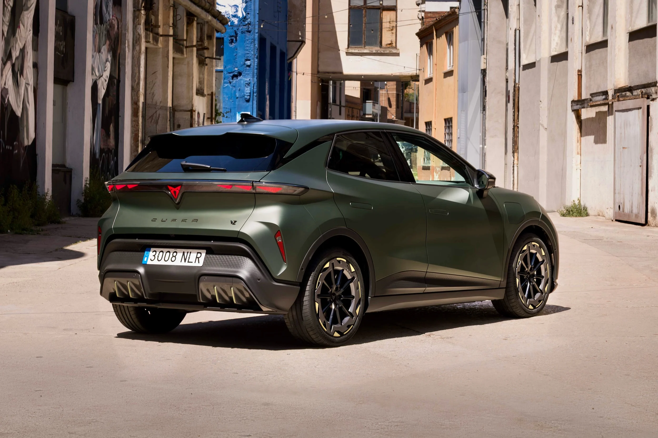 047 New-CUPRA-Raval-takes-to-the-streets-with-rebellious-electric-urban-spirit HQ