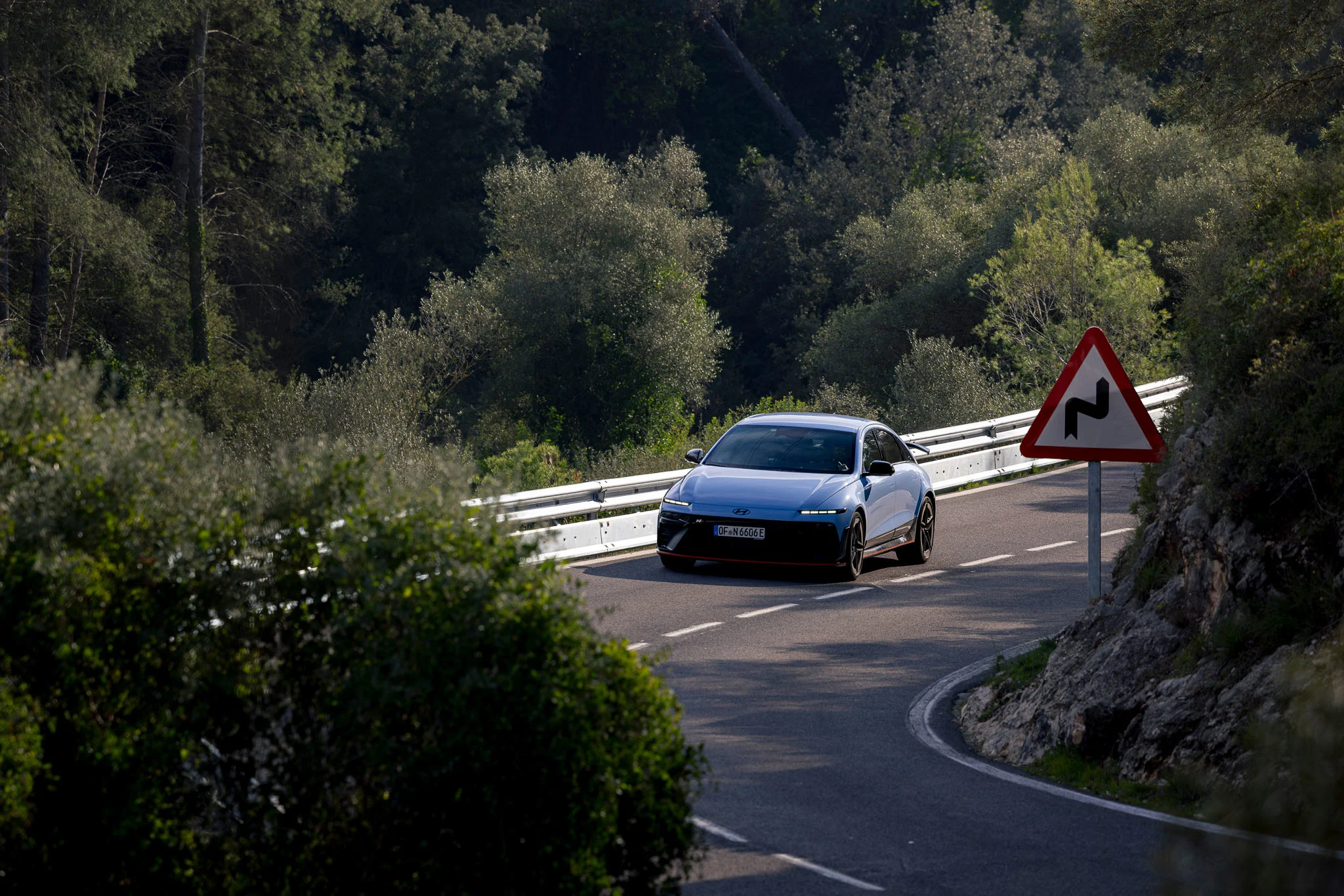 Hyundai Ioniq 6-N-N-3