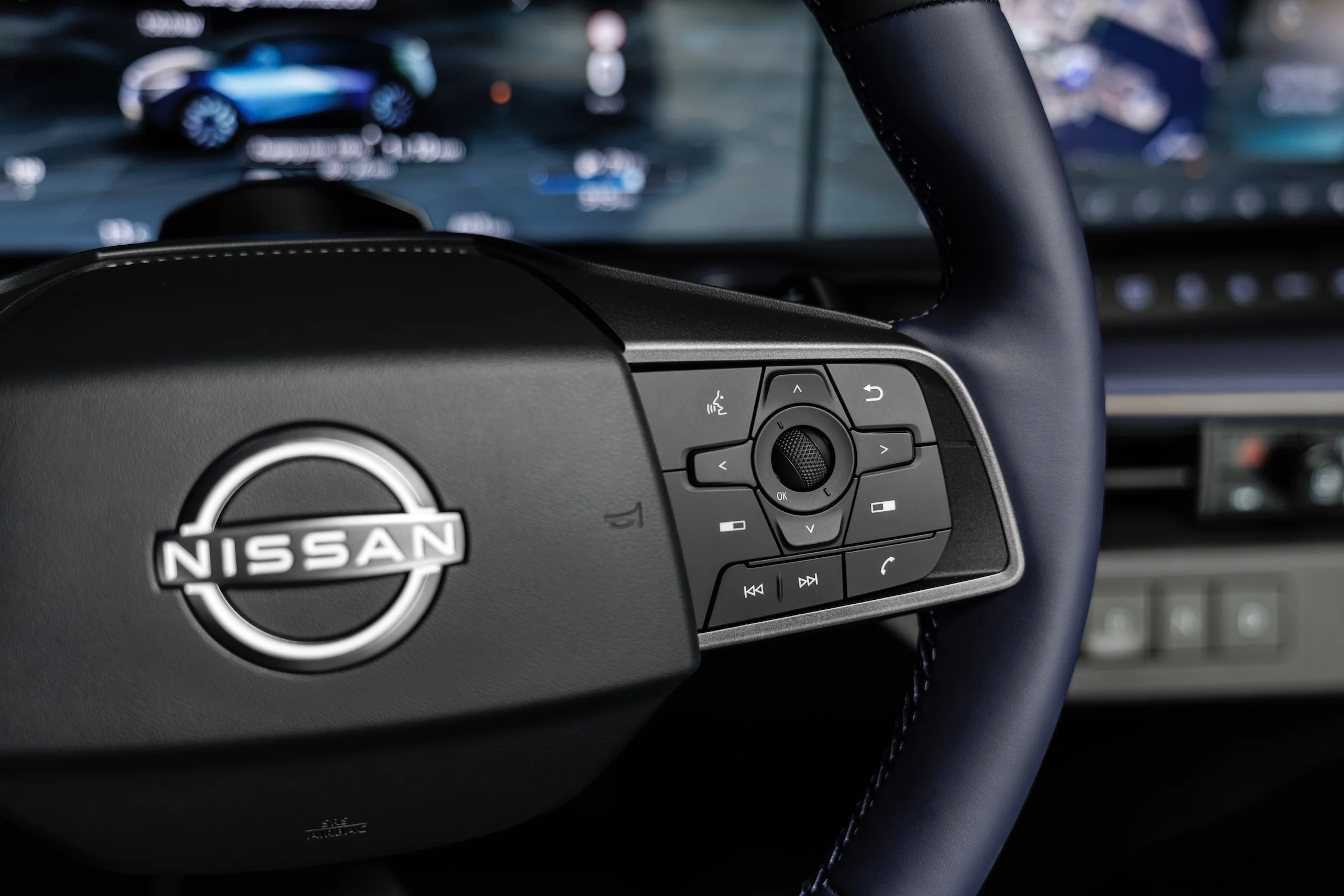 Nissan LEAF068