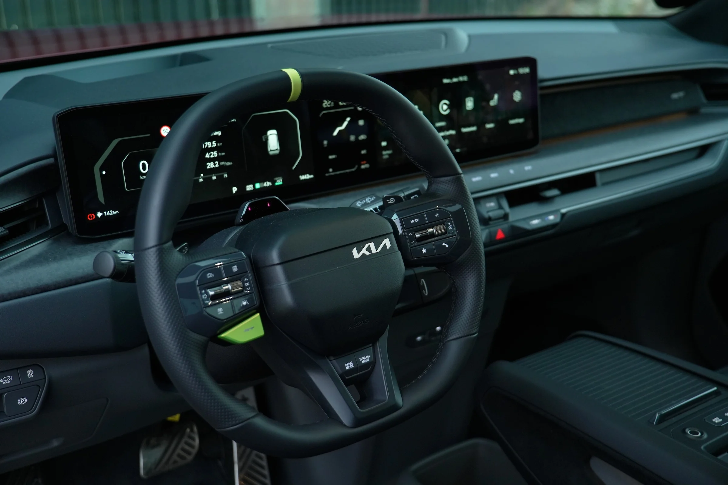 TEST Kia EV9 GT MBB 699