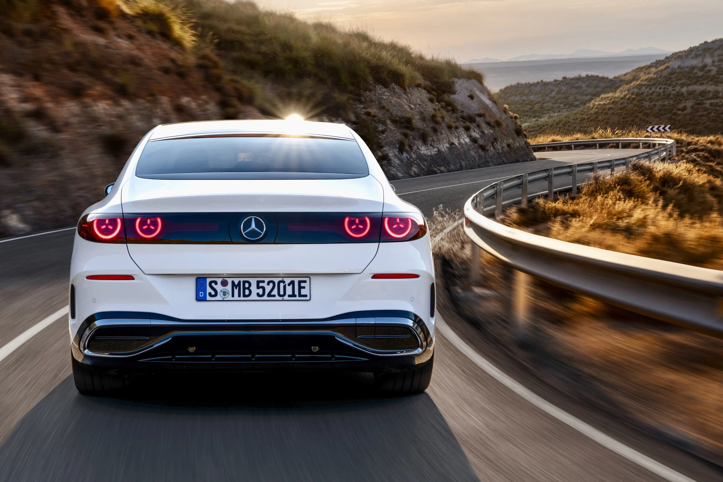 MB C-Klasse elektrisk 3 003