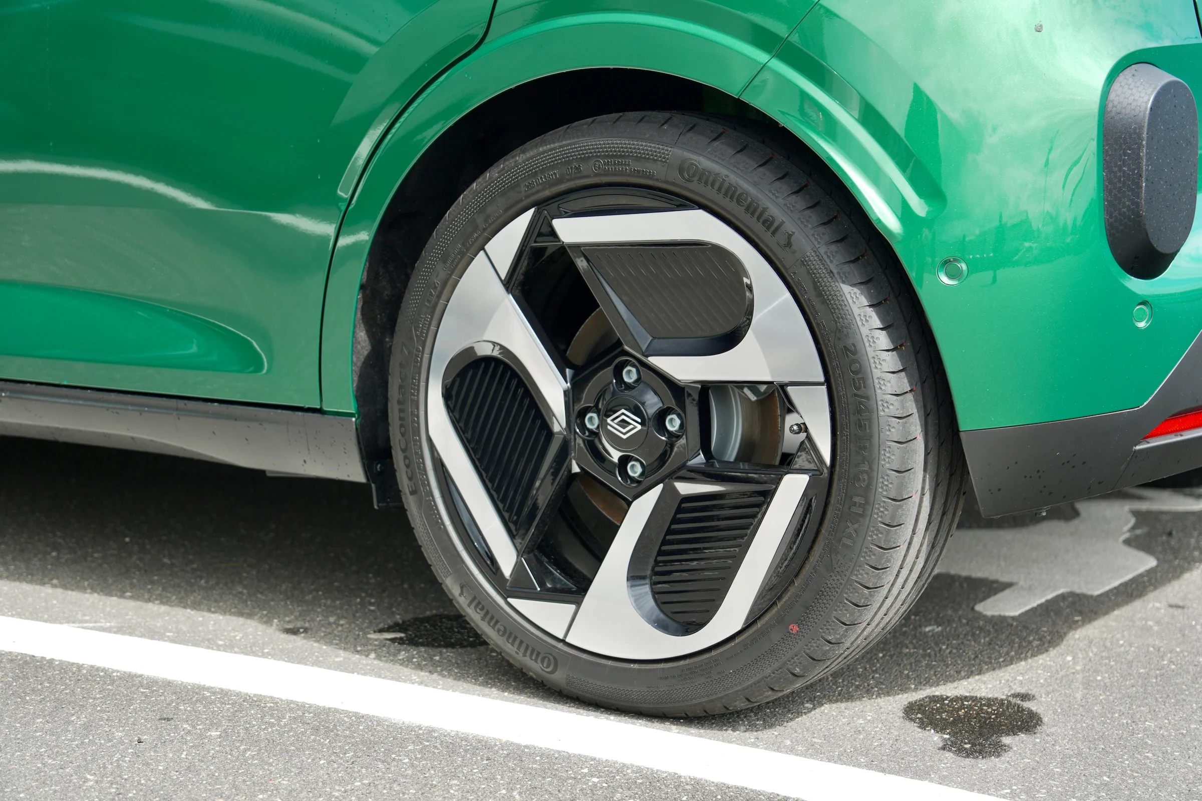 DUEL BYD Dolphin Surf vs Renault Twingo E-Tech MBB 0432