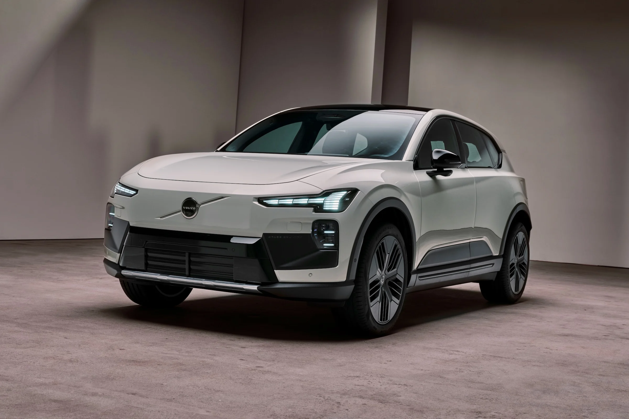 20251213 EX60 MEDIA 007