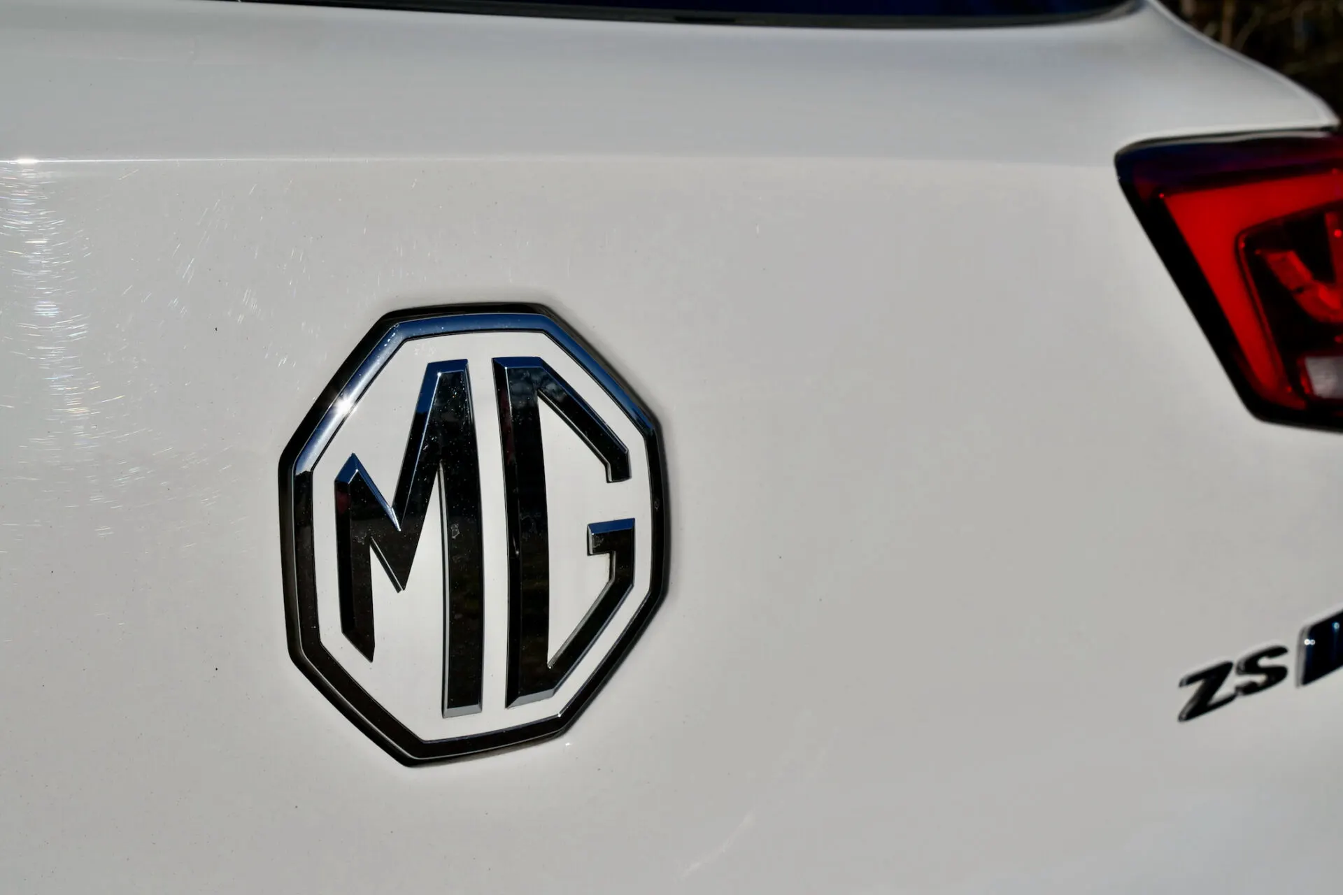 TEST MG ZS EV 2022 225