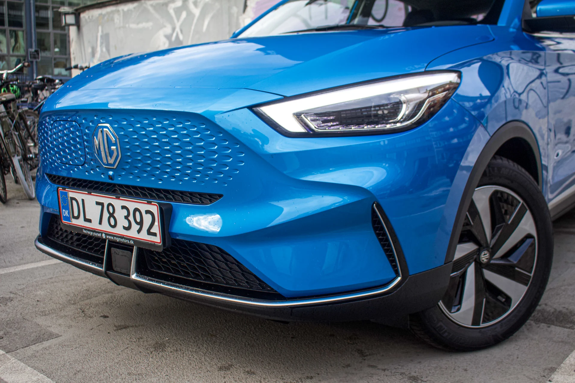 MG ZS EV Standars Range-21