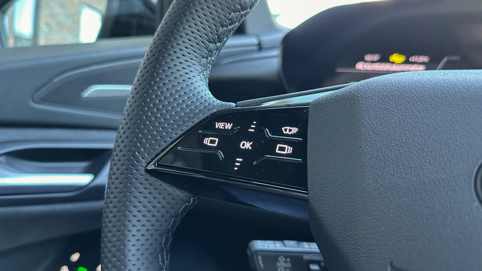 Audi Q6 E-Tron Ultra Quattro-14