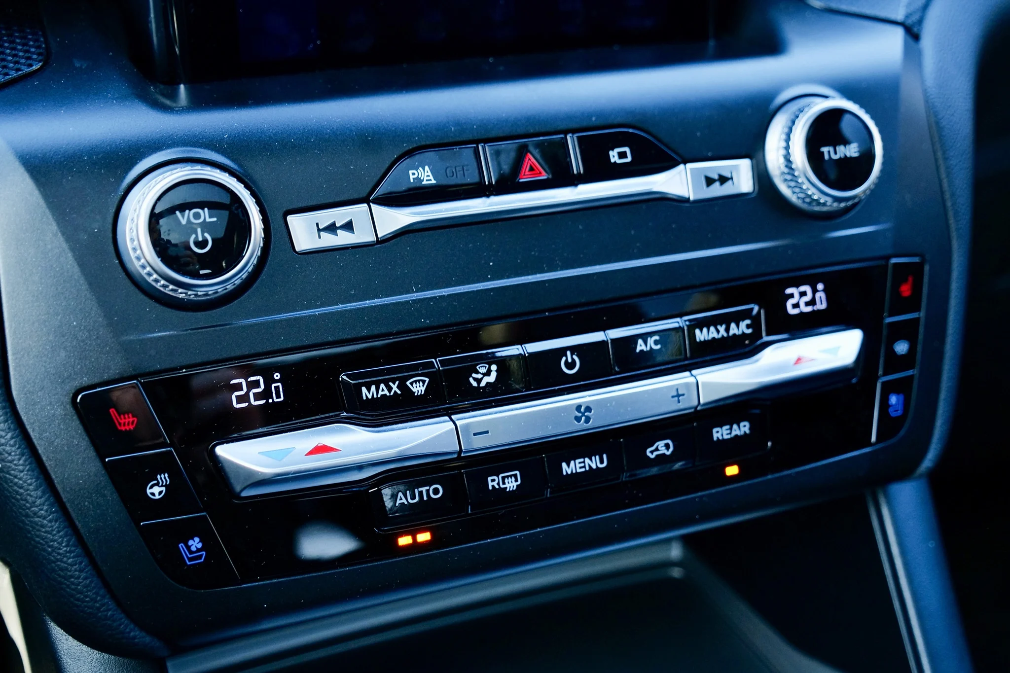 Ford Explorer – Interiør (7)