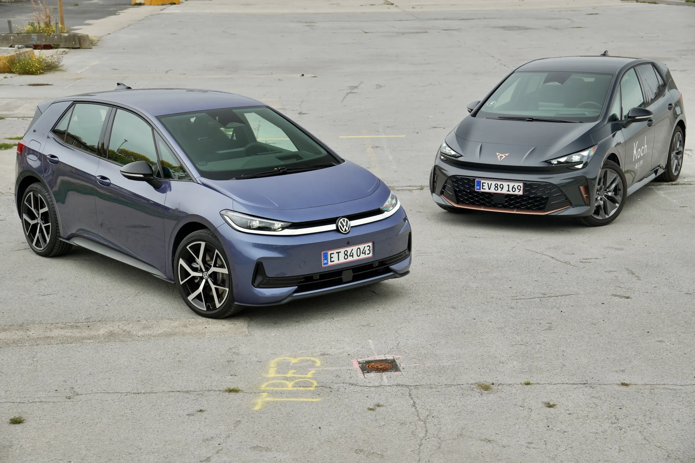 DUEL Cupra Born vs VW ID.3 Neo 3837