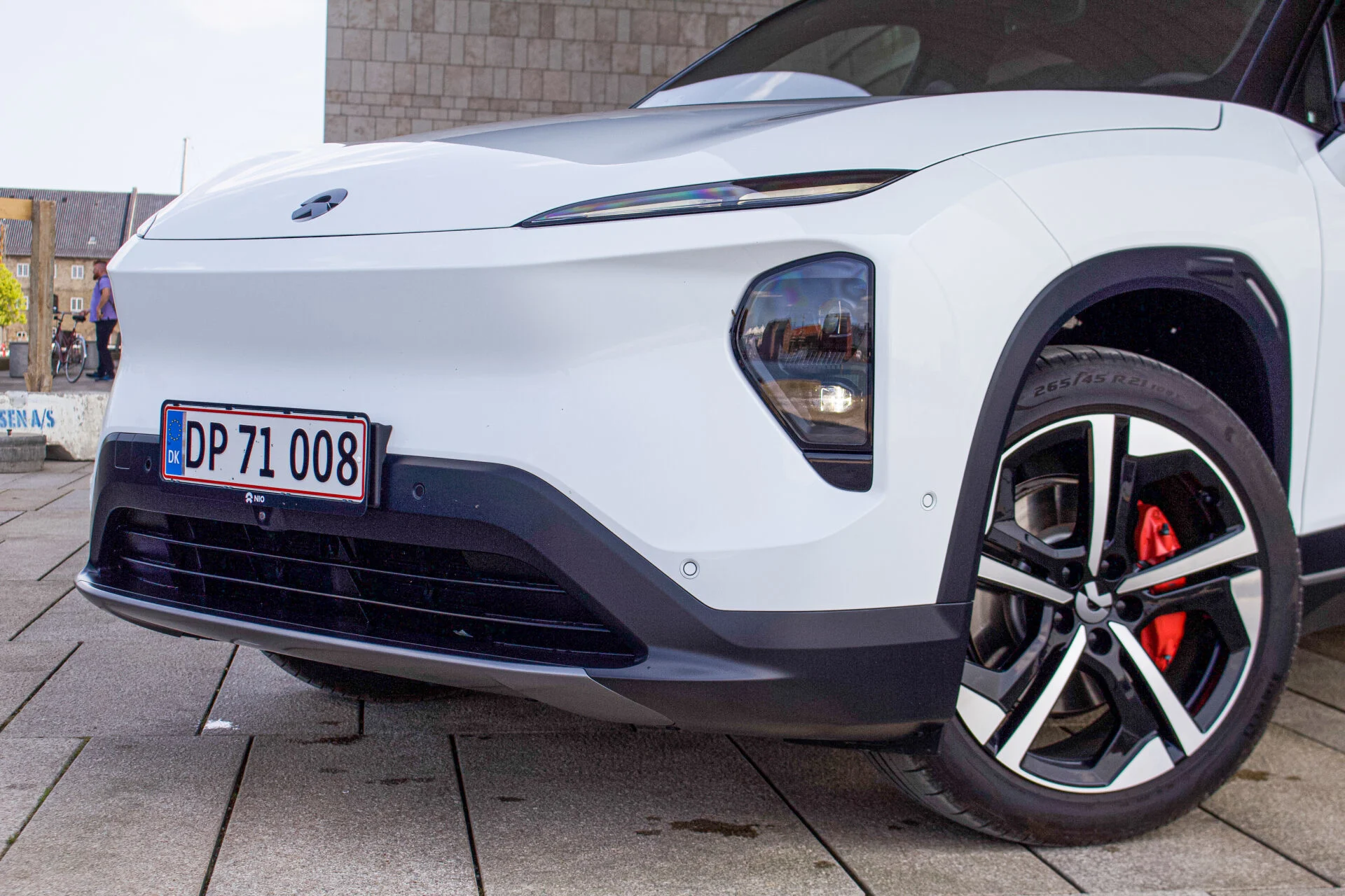 NIO EL7-33