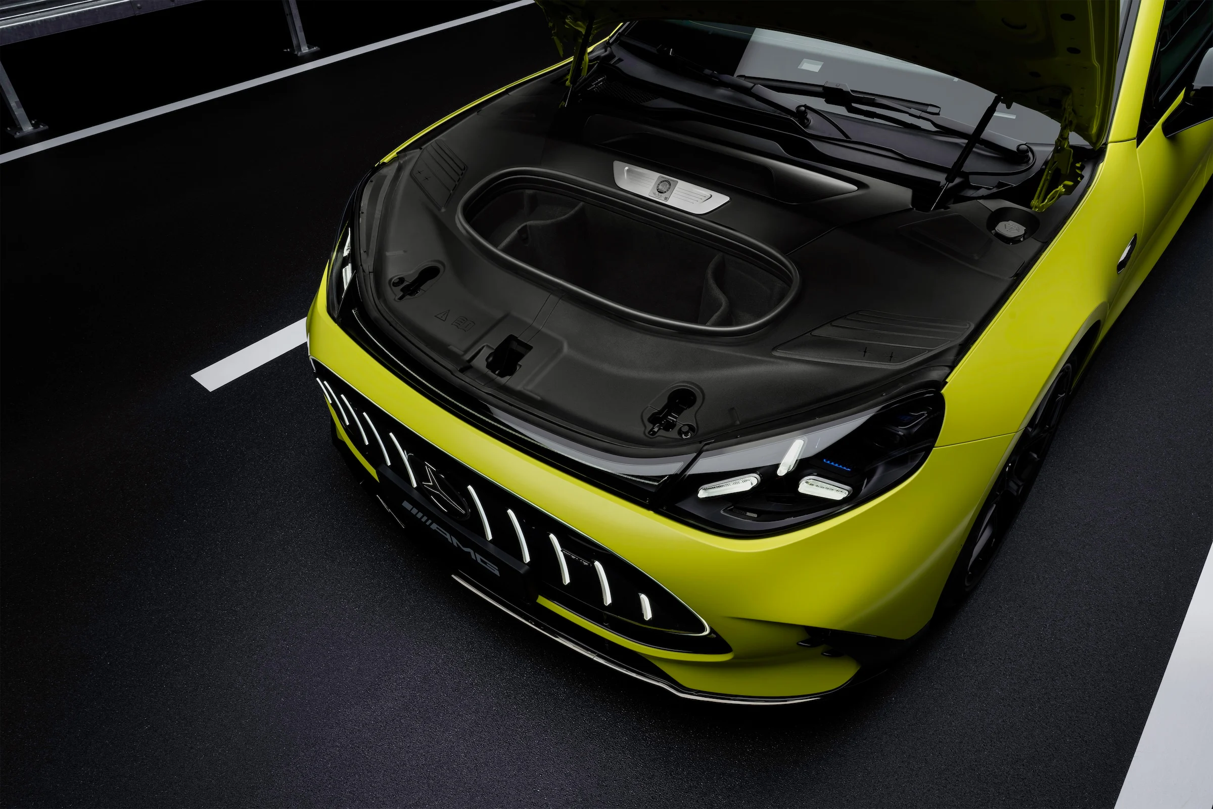 AMG 4 Door GT 013