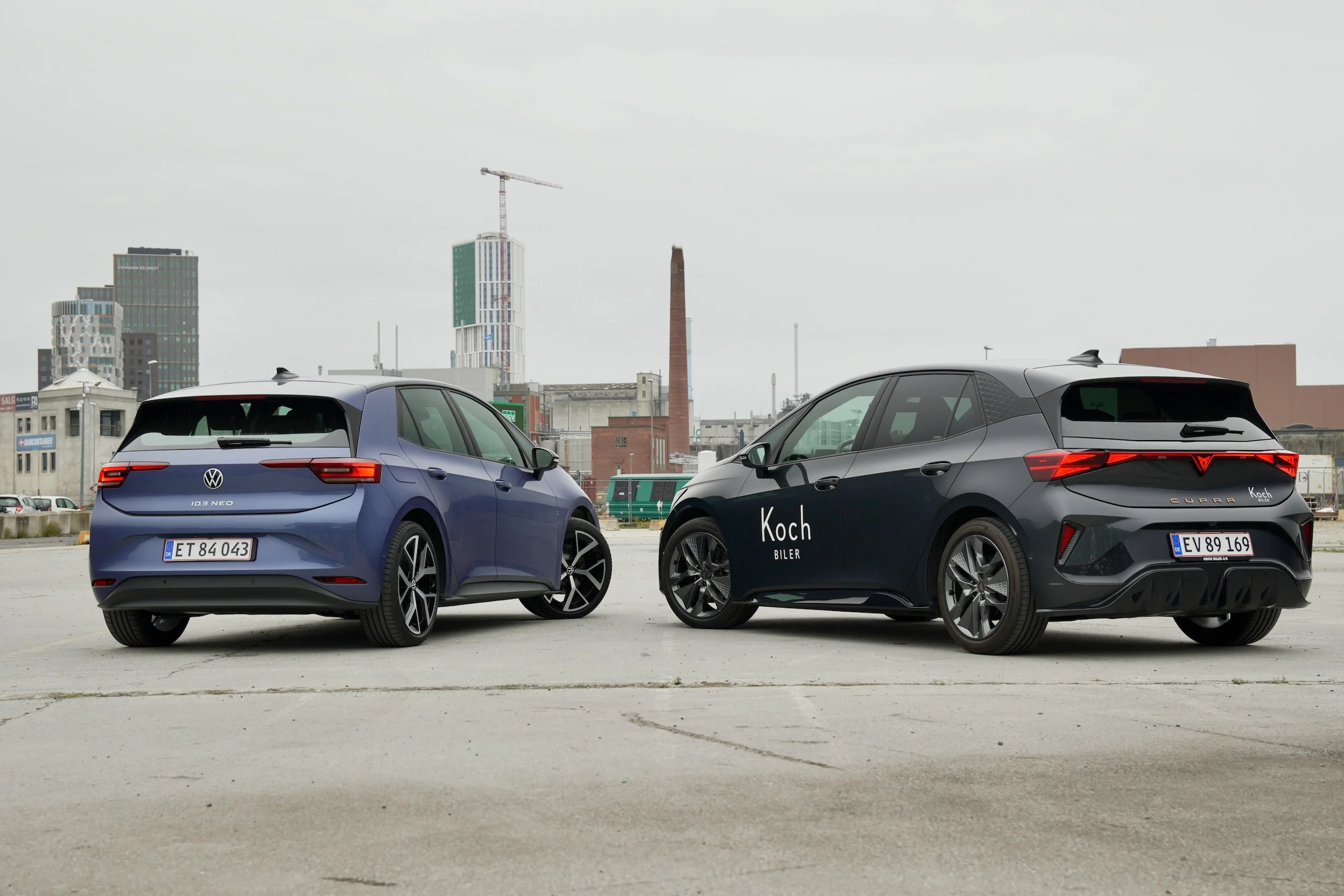 DUEL Cupra Born vs VW ID.3 Neo 3875