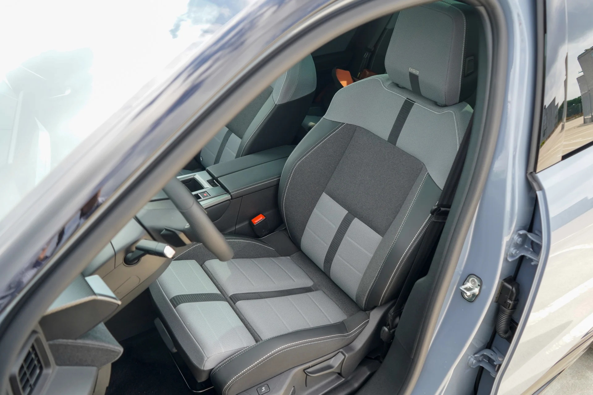 Opel Grandland-03