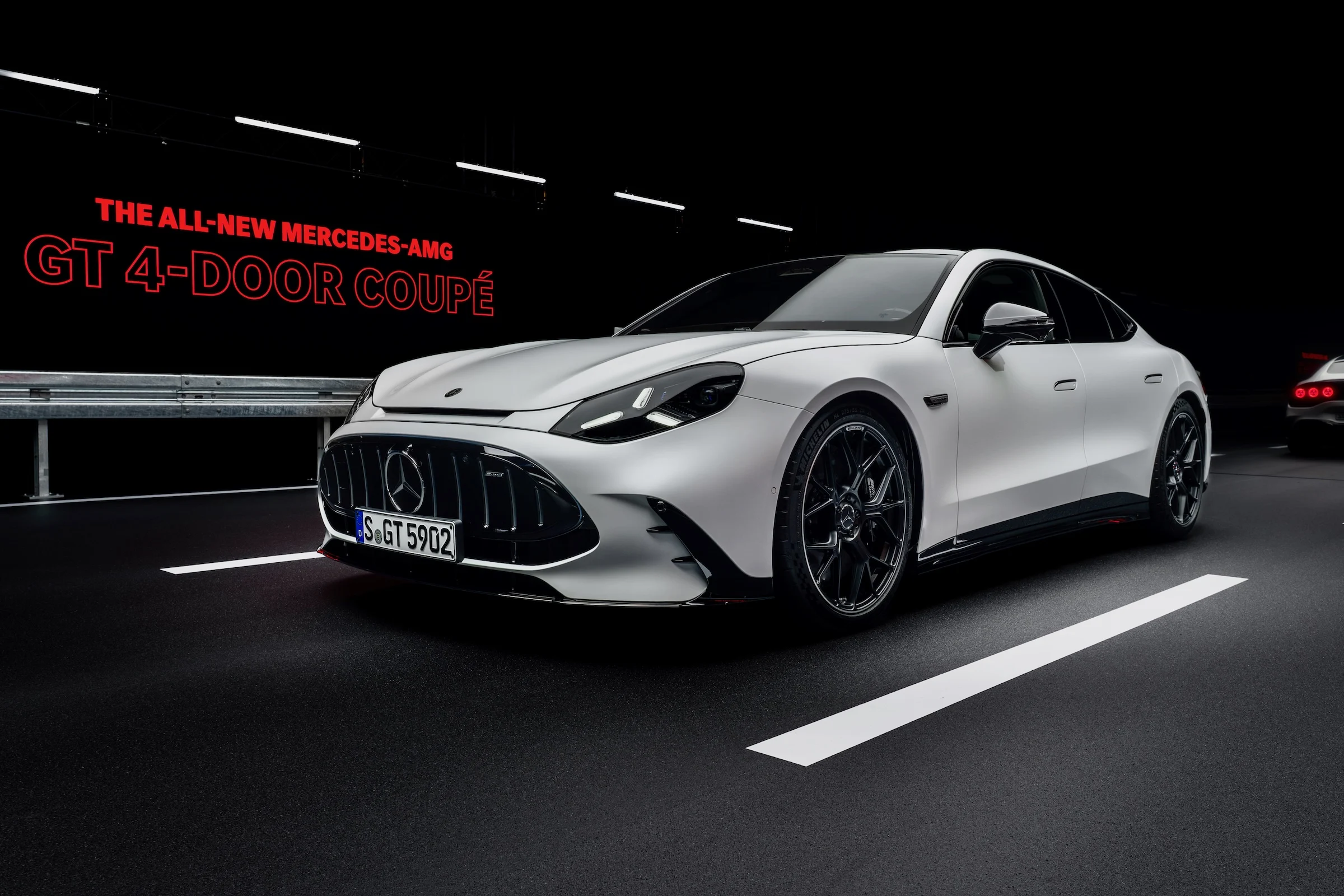 AMG 4 Door GT 010 2