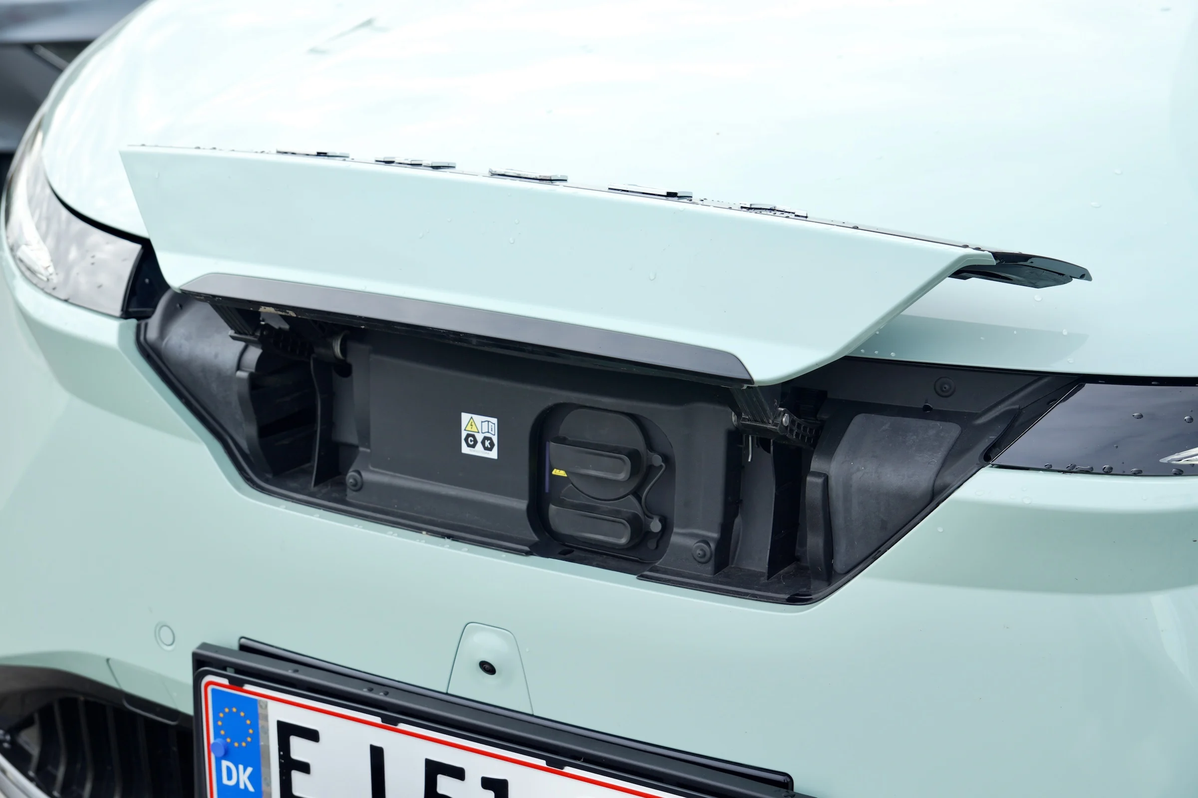 DUEL MGS5 EV vs Omoda 5 EV 187