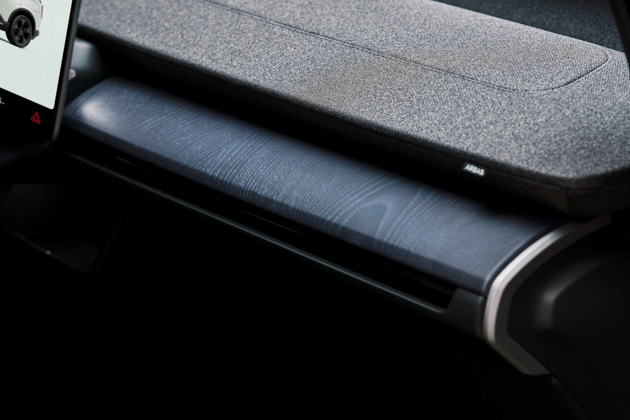 20251213 EX60 MEDIA 041