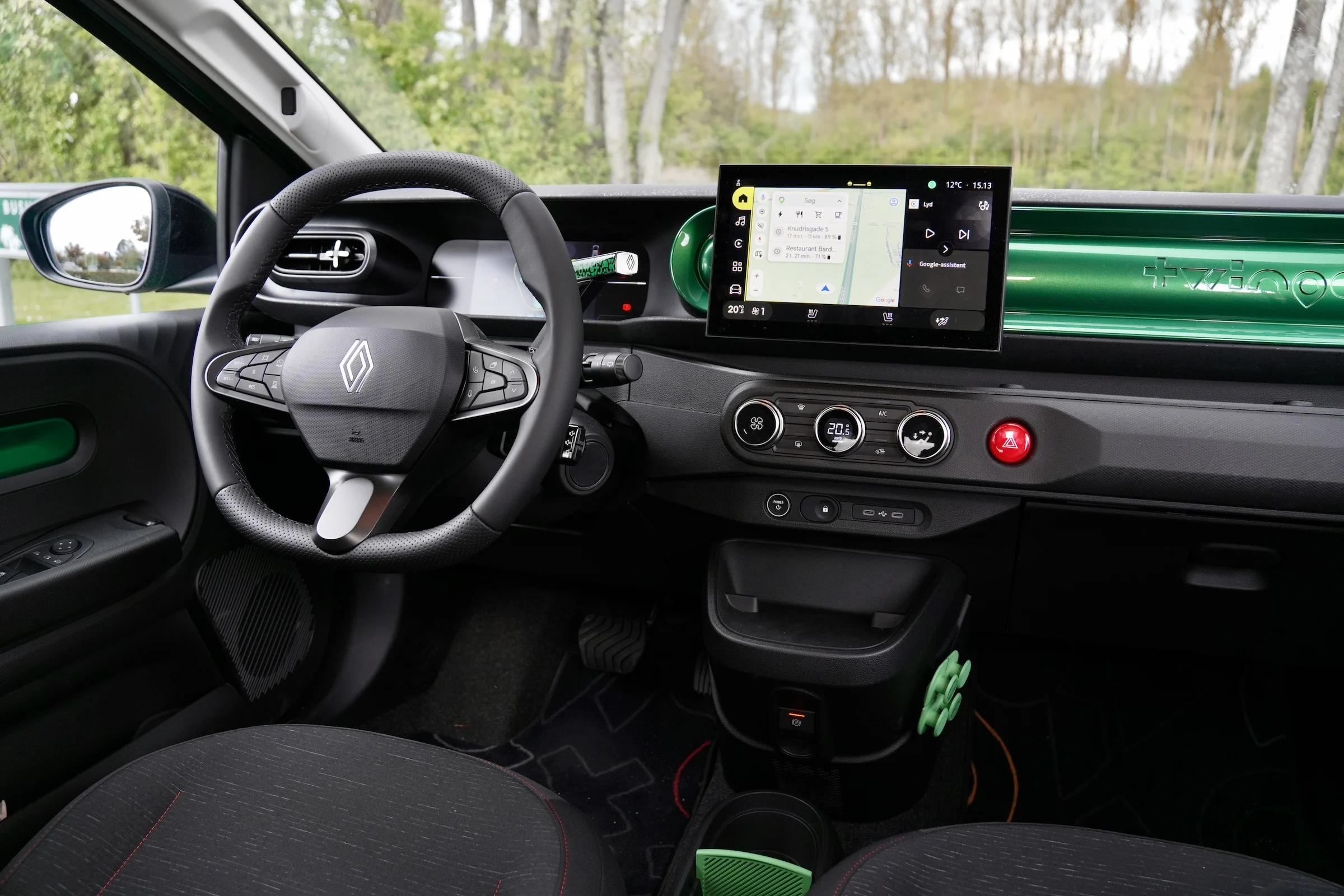 DUEL BYD Dolphin Surf vs Renault Twingo E-Tech MBB 0509