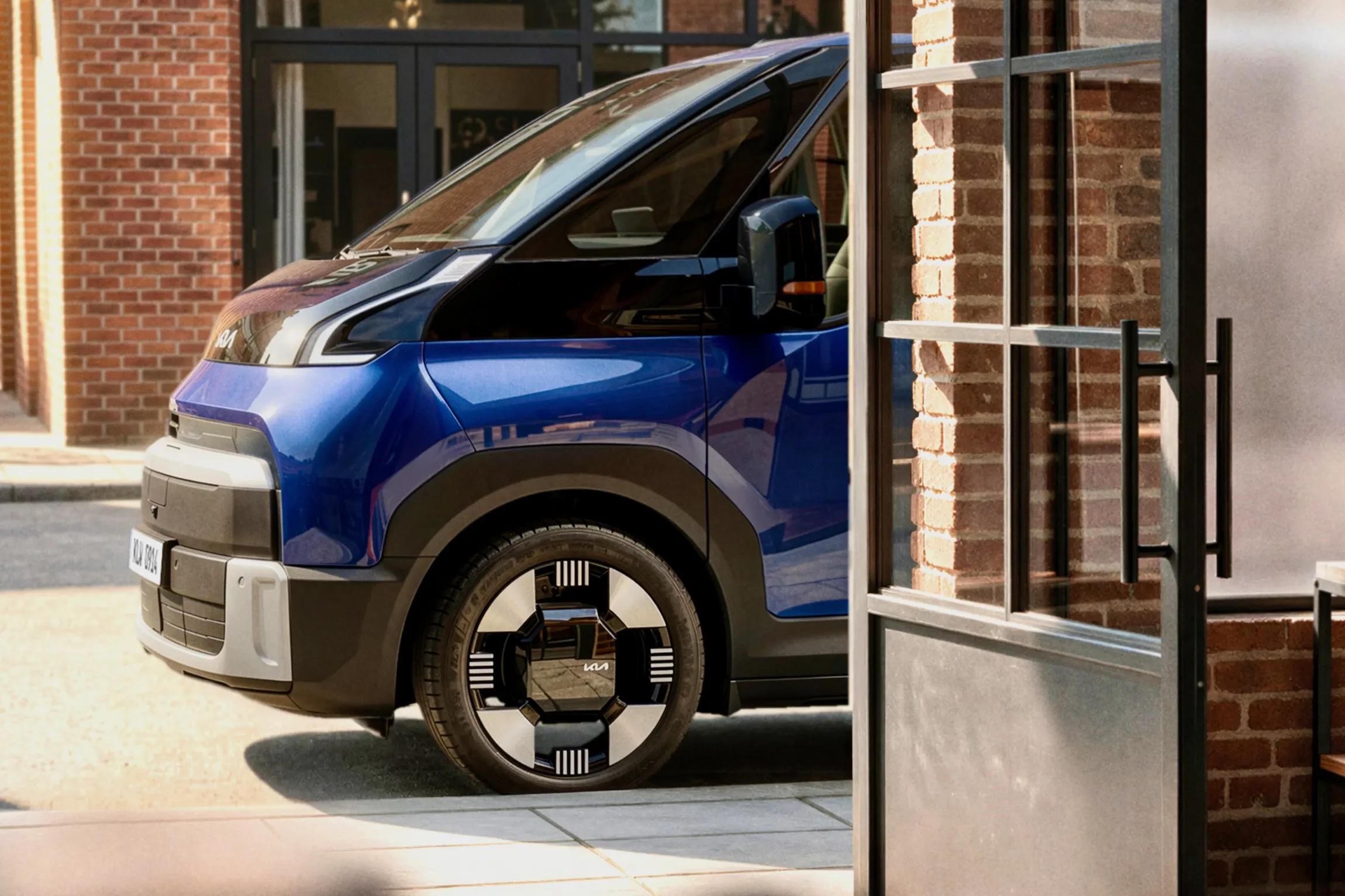 kia-corporate-PV7-Teased-Ahead-of-World-Premiere-at-IAA-Transportation-print-3600x2400-2