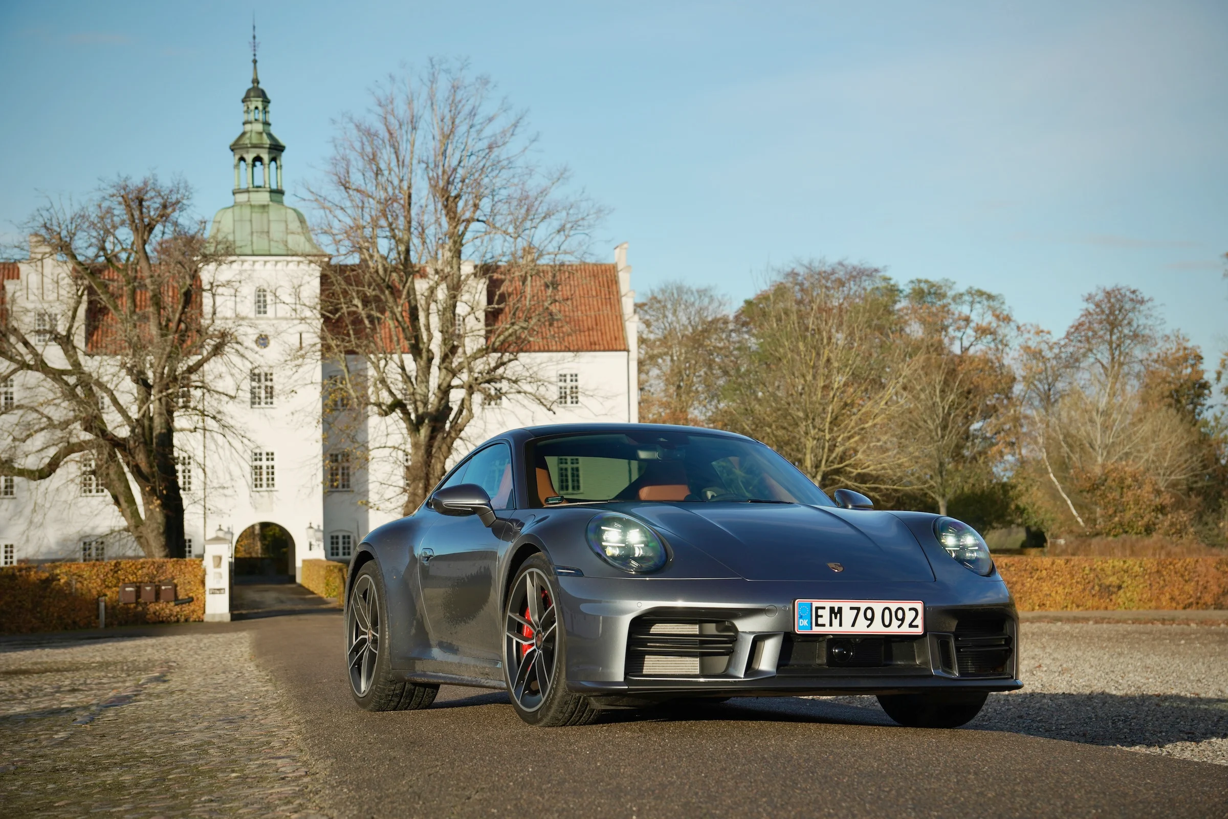 TEST Porsche 911 Carrera 750