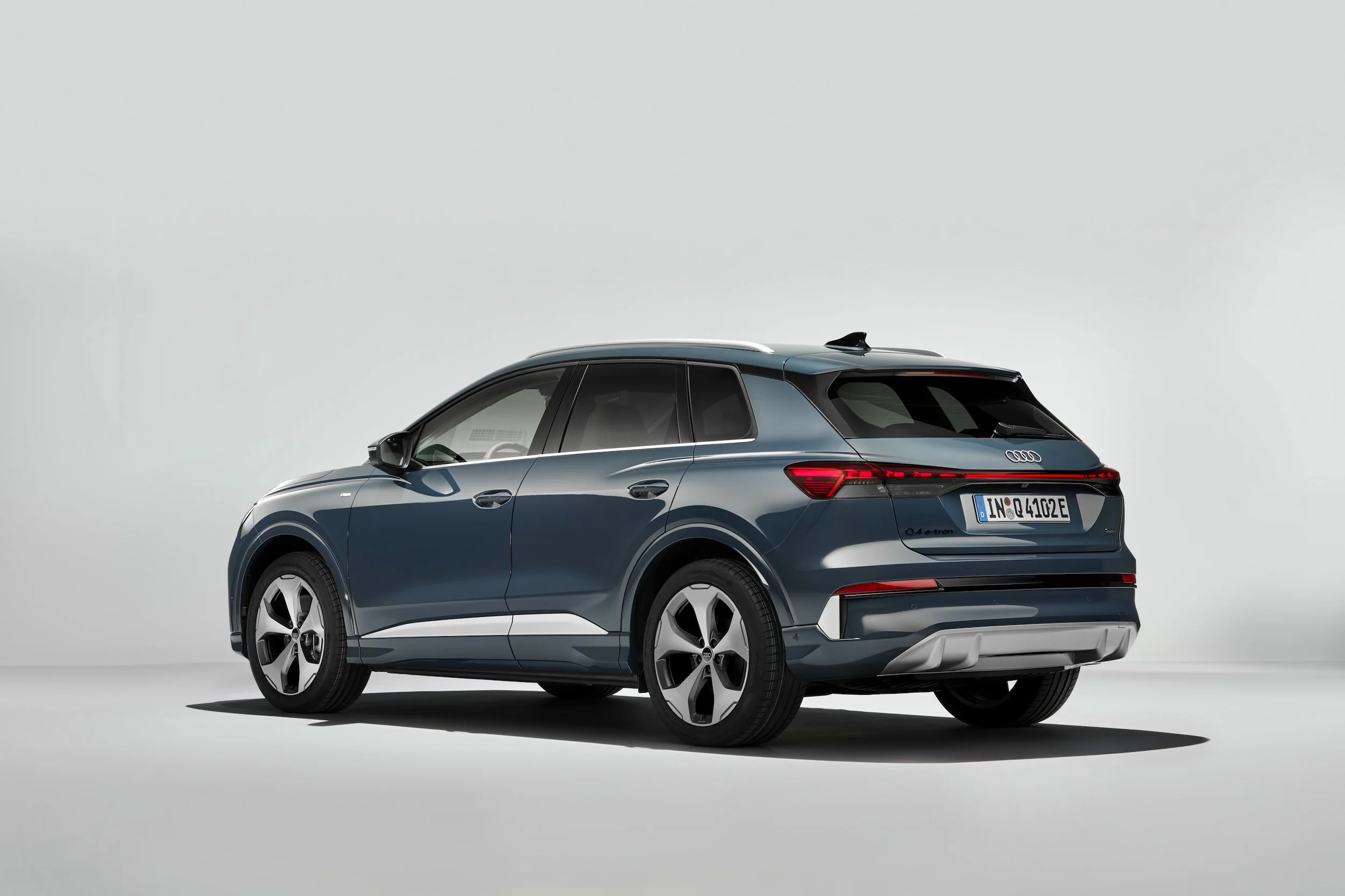 Audi Q4 E-Tron 2026 705 large