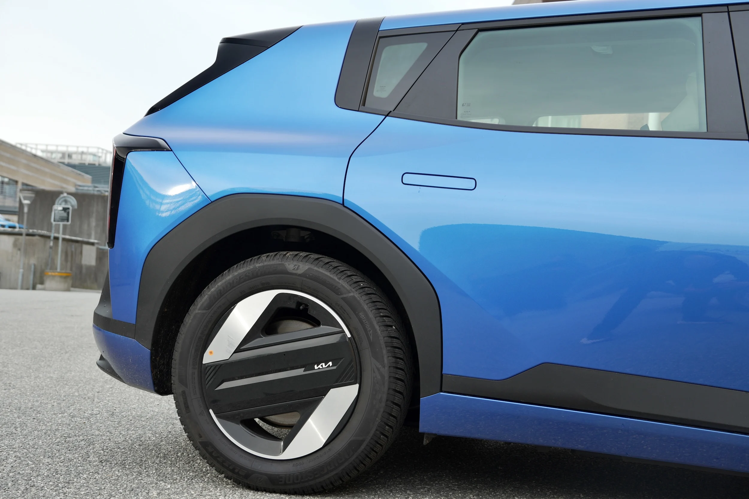 TEST Kia EV4 LR Access MBB 003