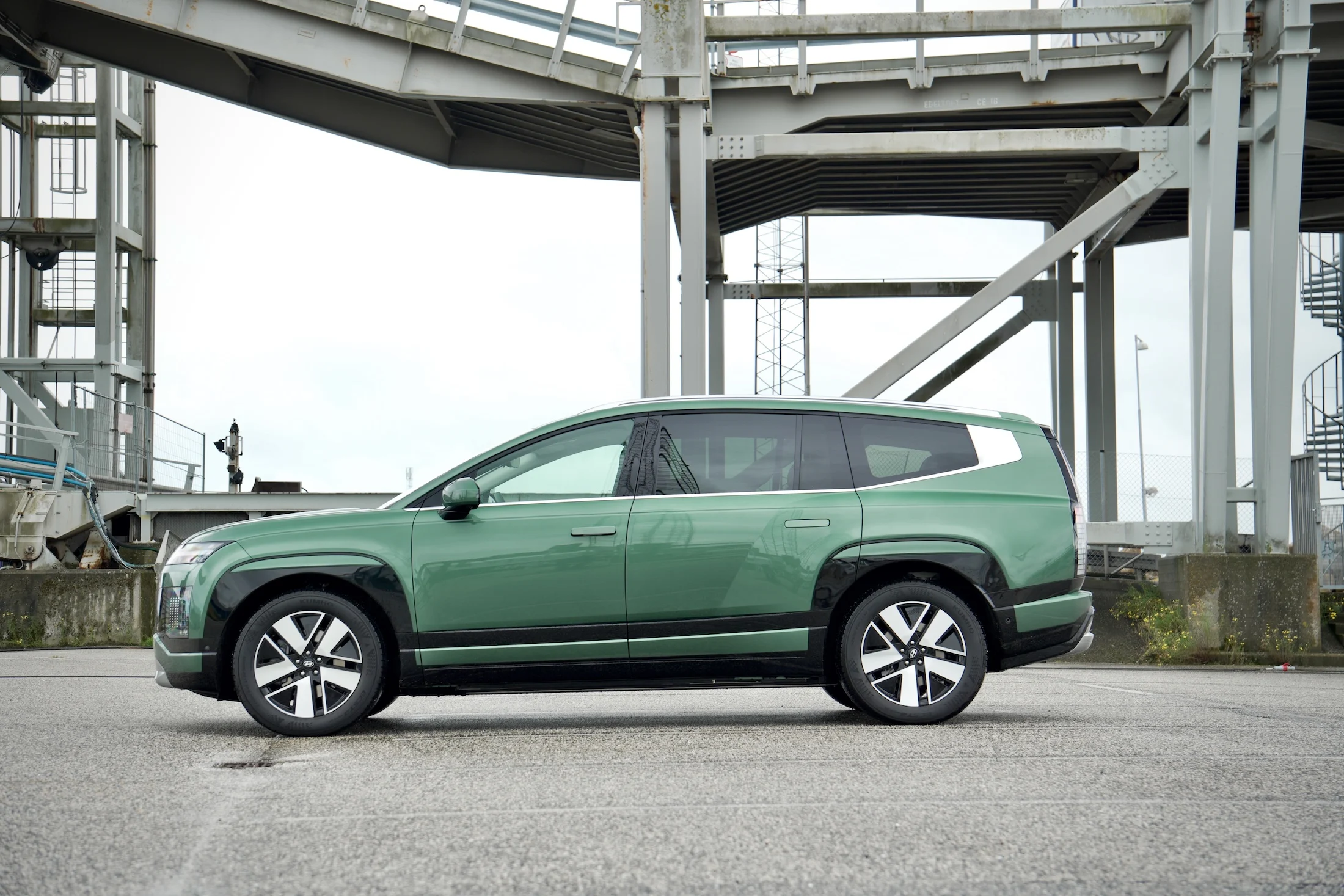 Hyundai Ioniq 9 MBB 504