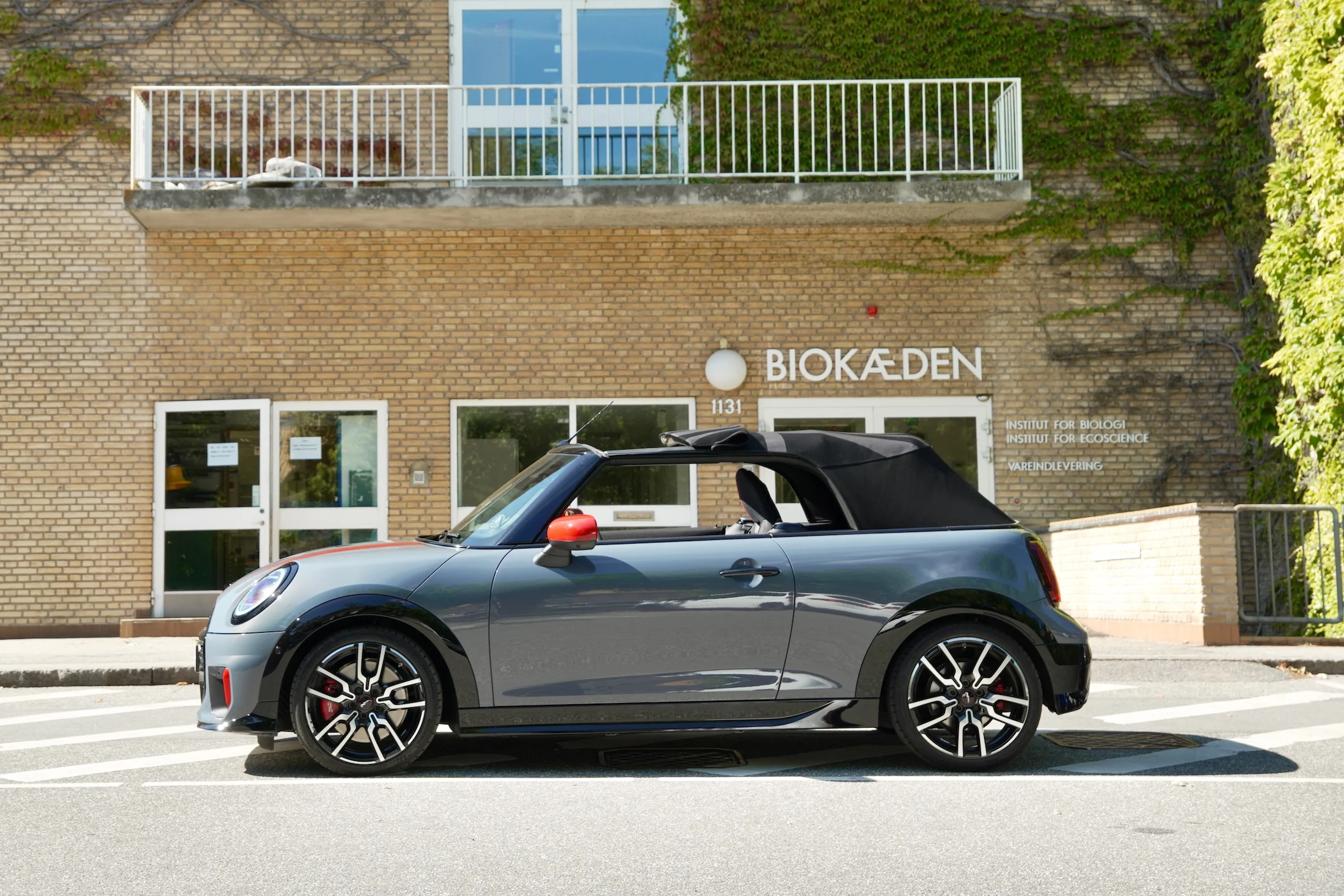 TEST Mini Cooper Cabriolet JCW MBB 087