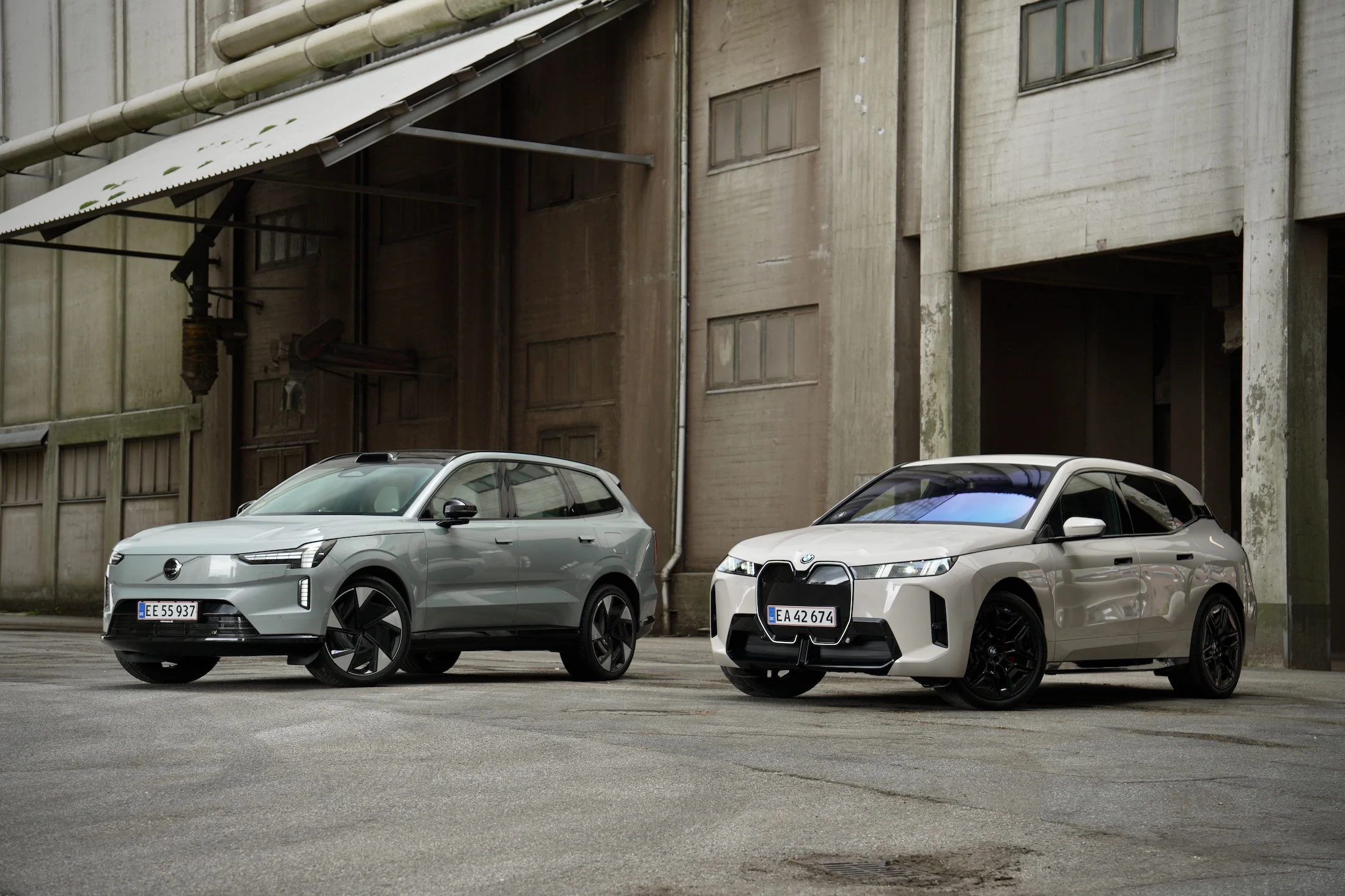 DUEL BMW iX vs Volvo EX90 MBB 2924