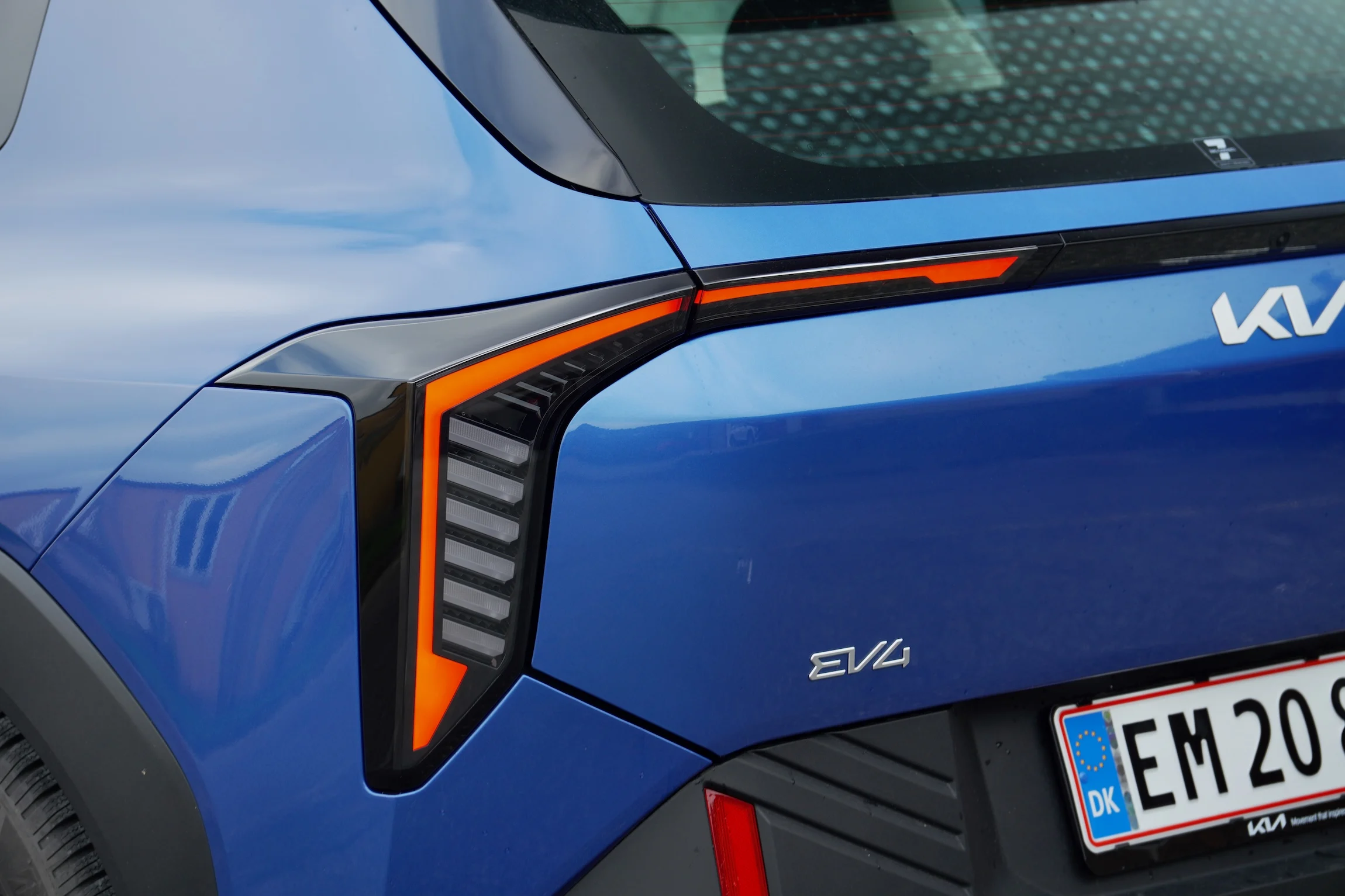 Kia EV4 LR vs VW ID.3 Max+ MBB043