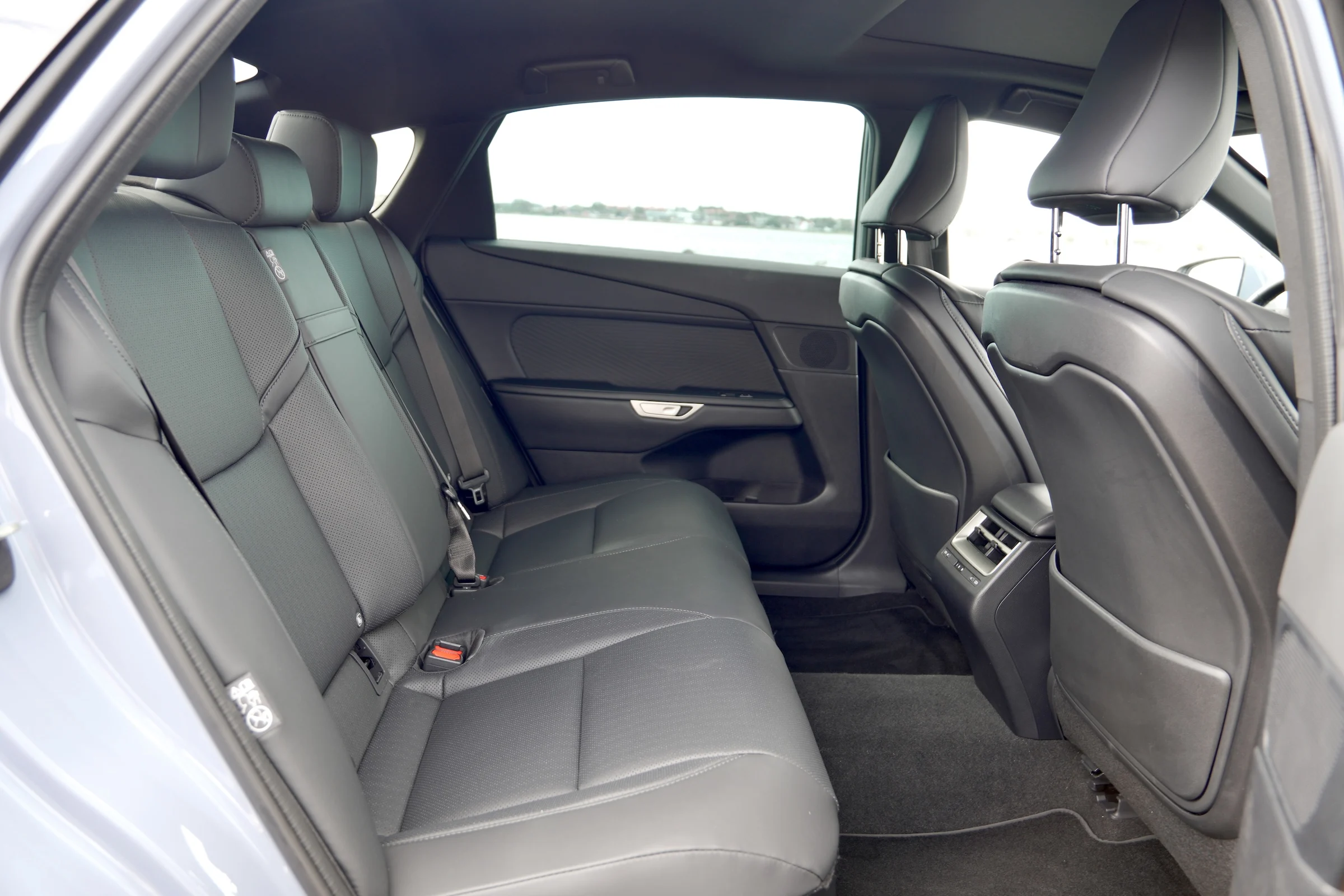 TEST Lexus ES 350e Executive 02984