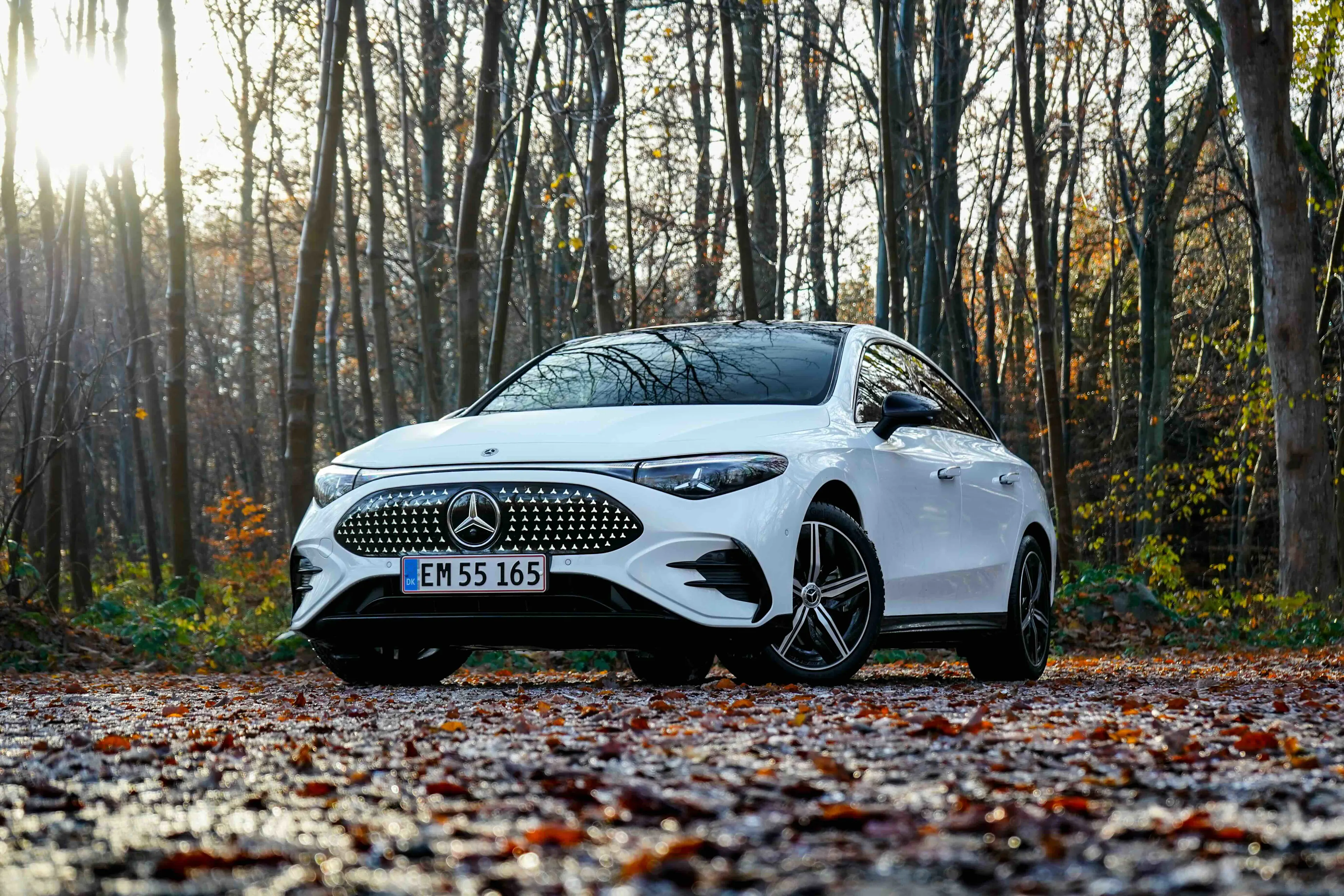 Mercedes-Benz CLA EQ-08