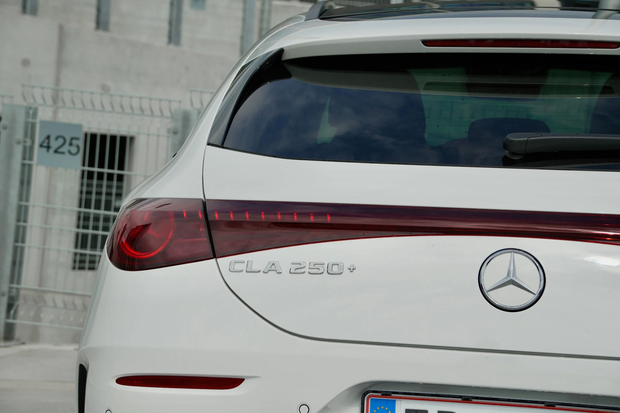 TEST Mercedes-Benz CLA 250+ Shooting Brake MBB 563
