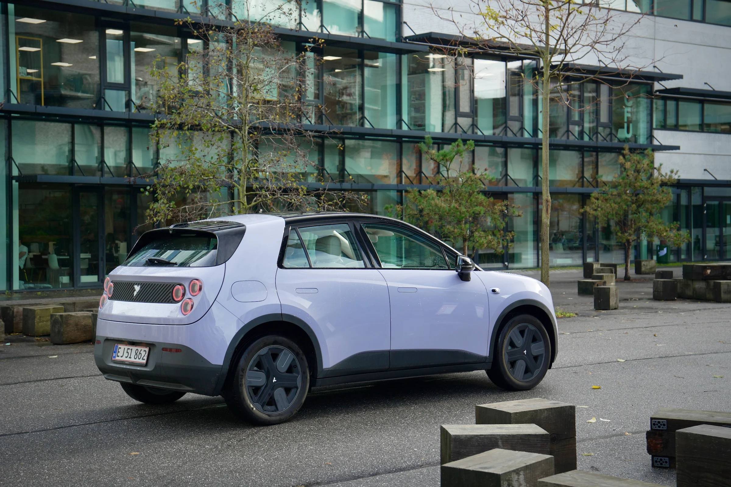 TEST Firefly MBB 584